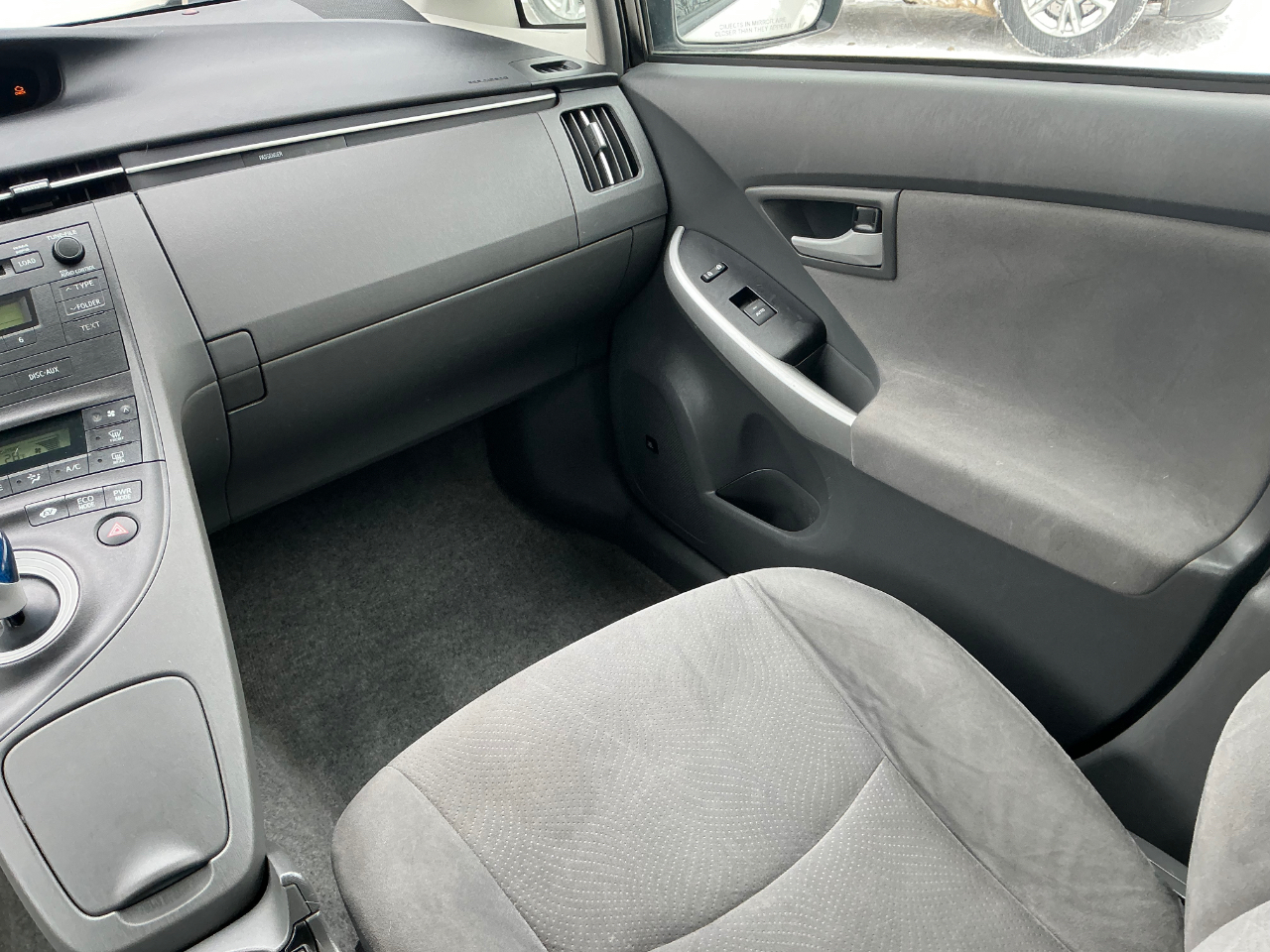 Toyota Prius Prius V 2010