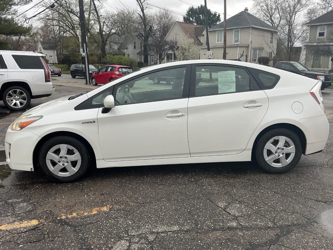 Toyota Prius Prius V 2010