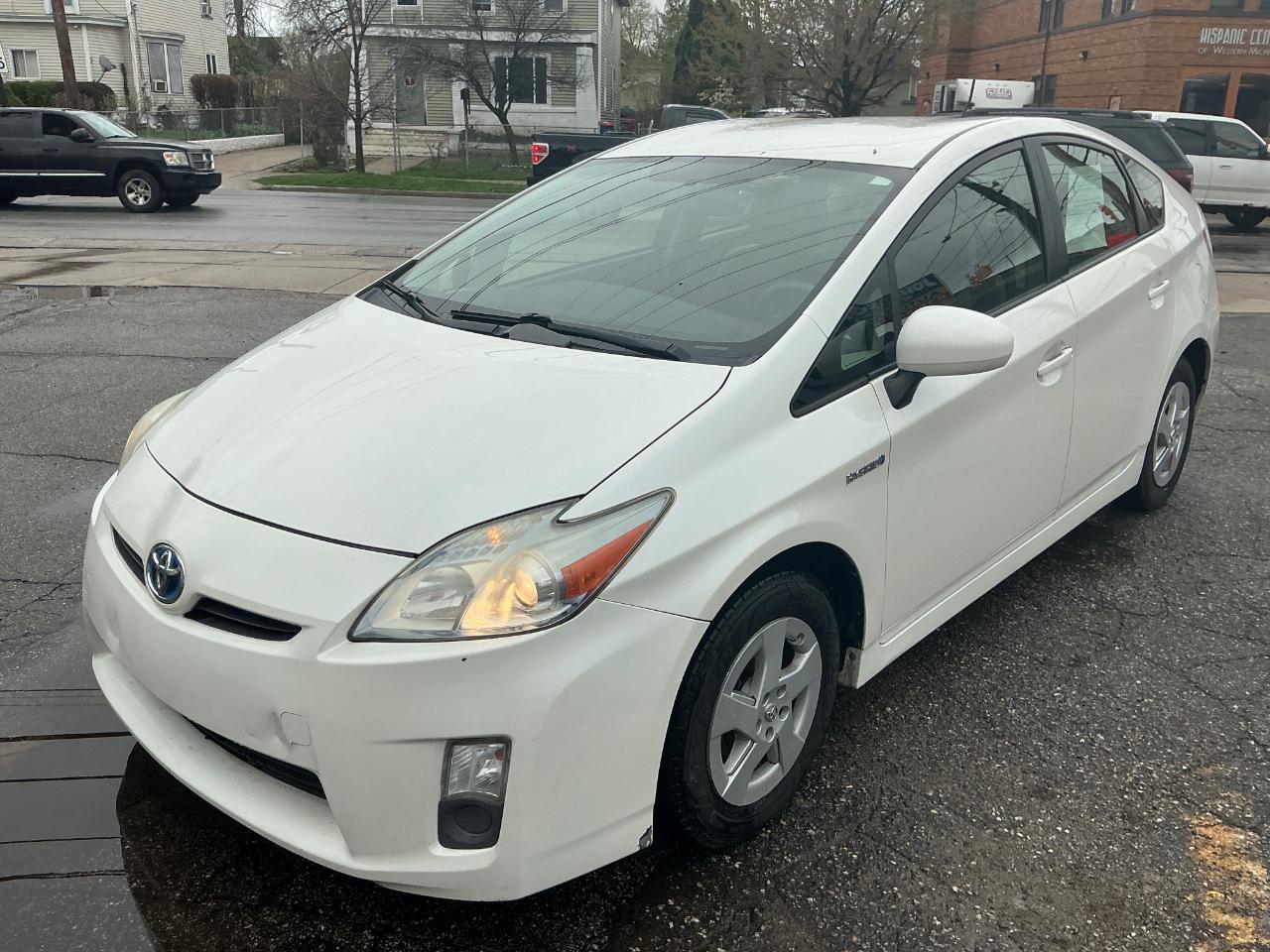 Toyota Prius Prius V 2010