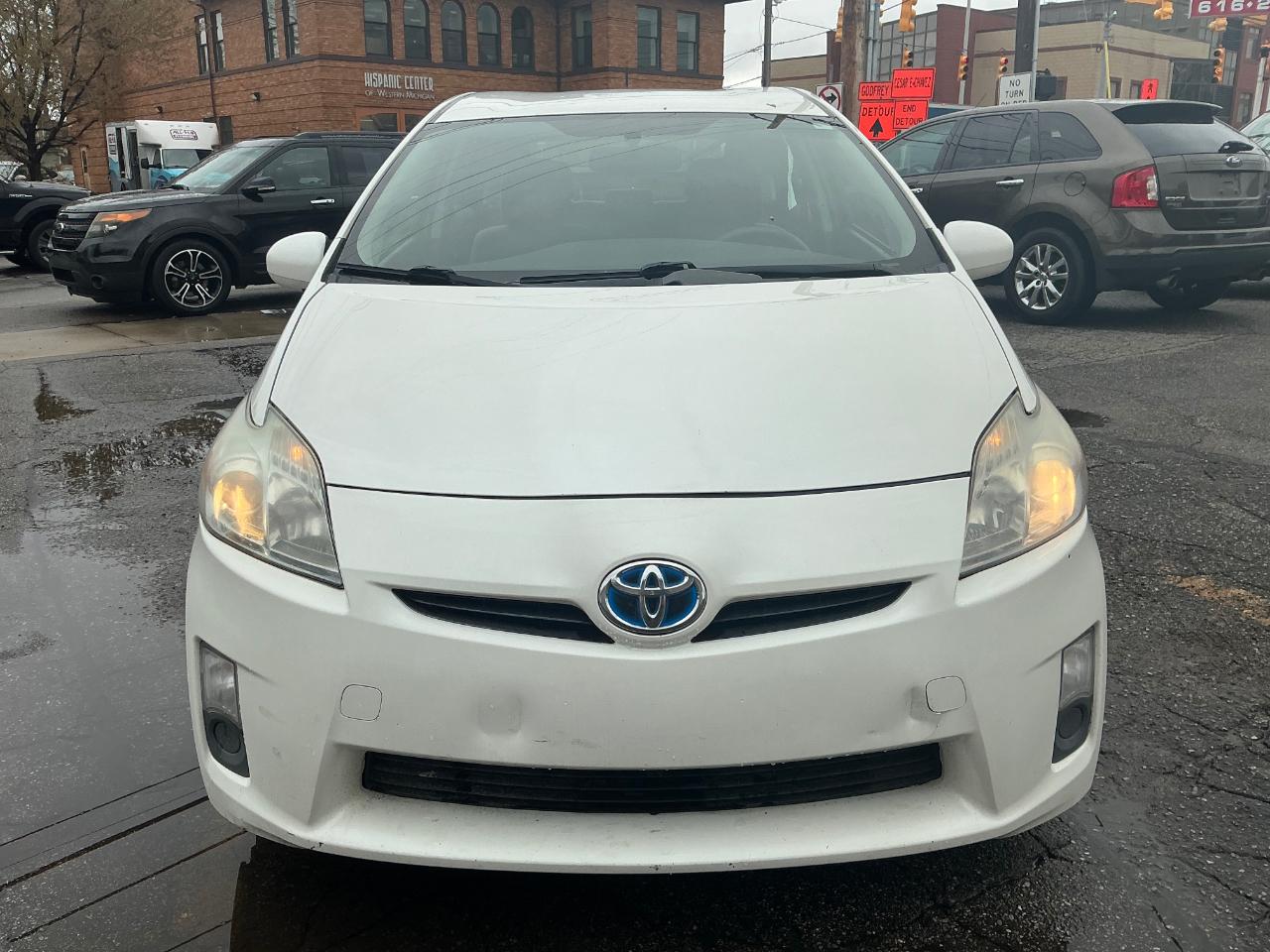 Toyota Prius Prius V 2010
