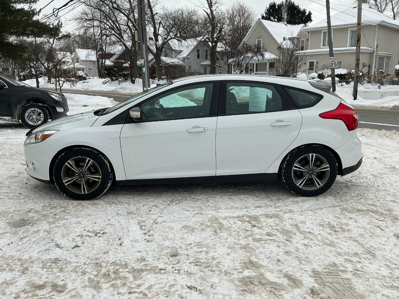 Ford Focus SE Hatch 2014