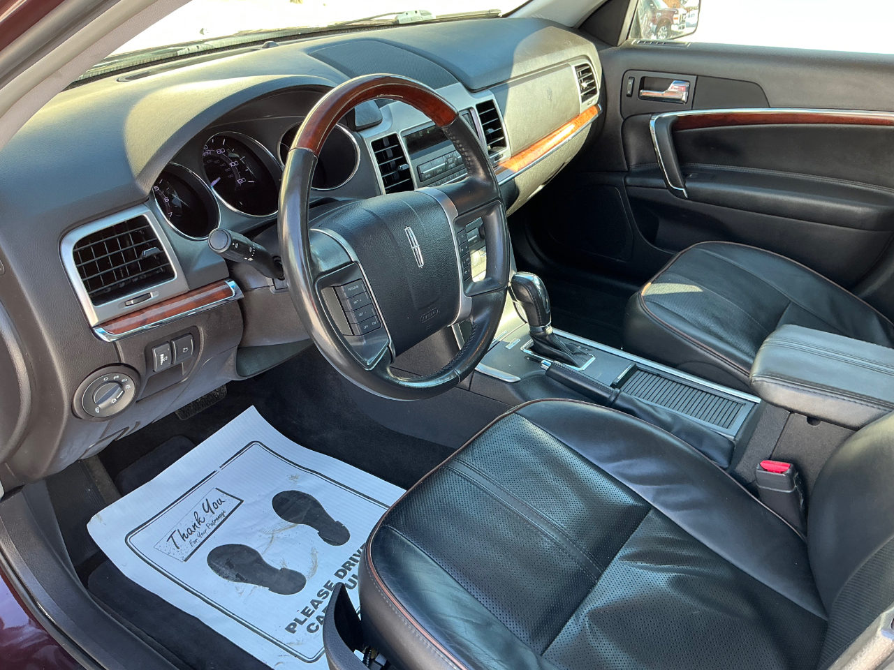 Lincoln MKZ FWD 2011