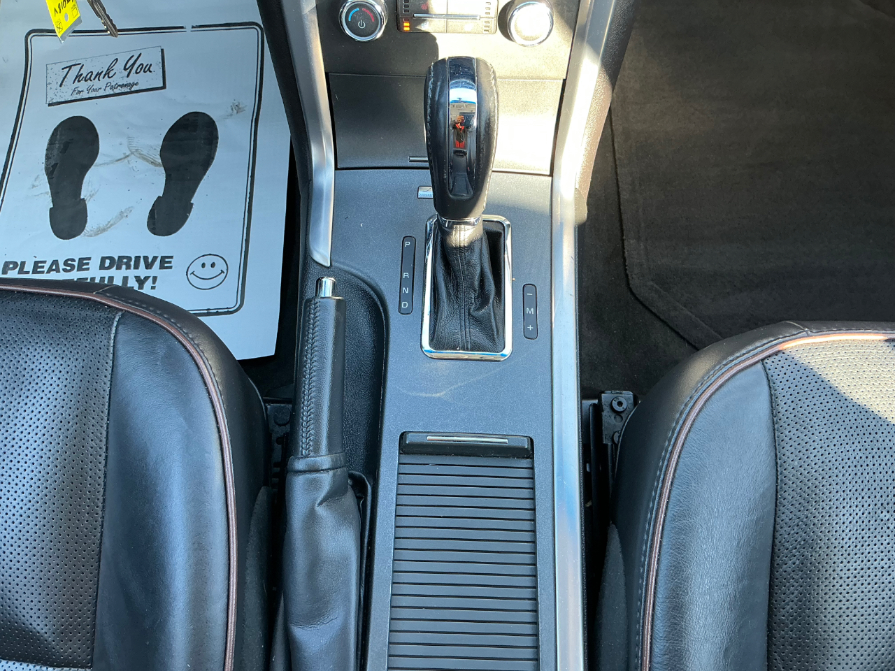 Lincoln MKZ FWD 2011