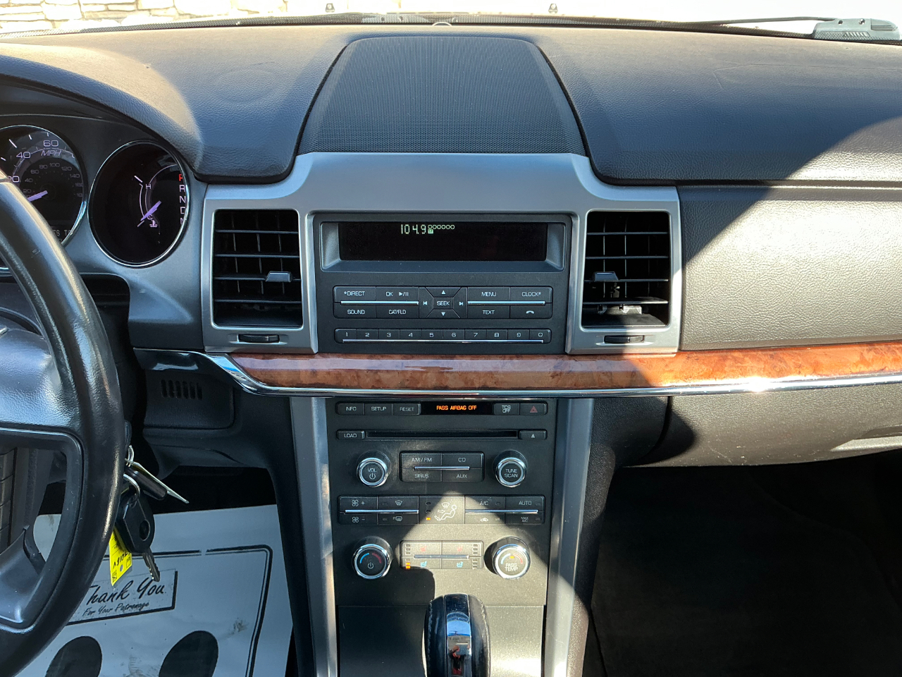 Lincoln MKZ FWD 2011