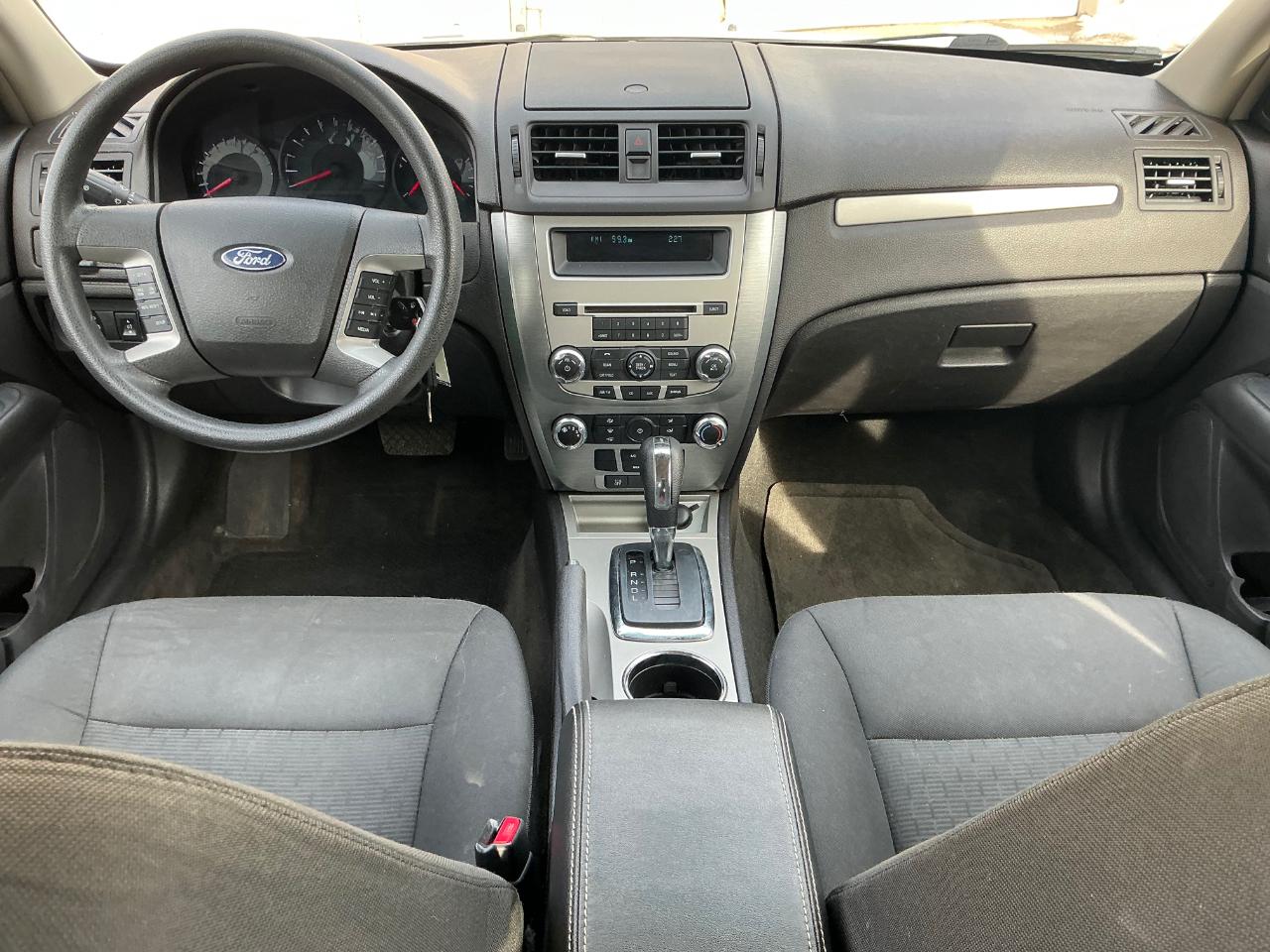 Ford Fusion I4 SE 2011