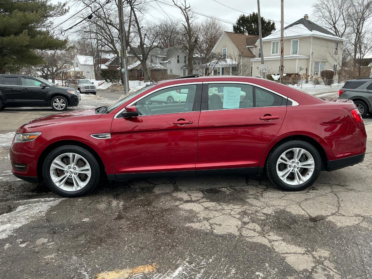 Ford Taurus SEL AWD 2016