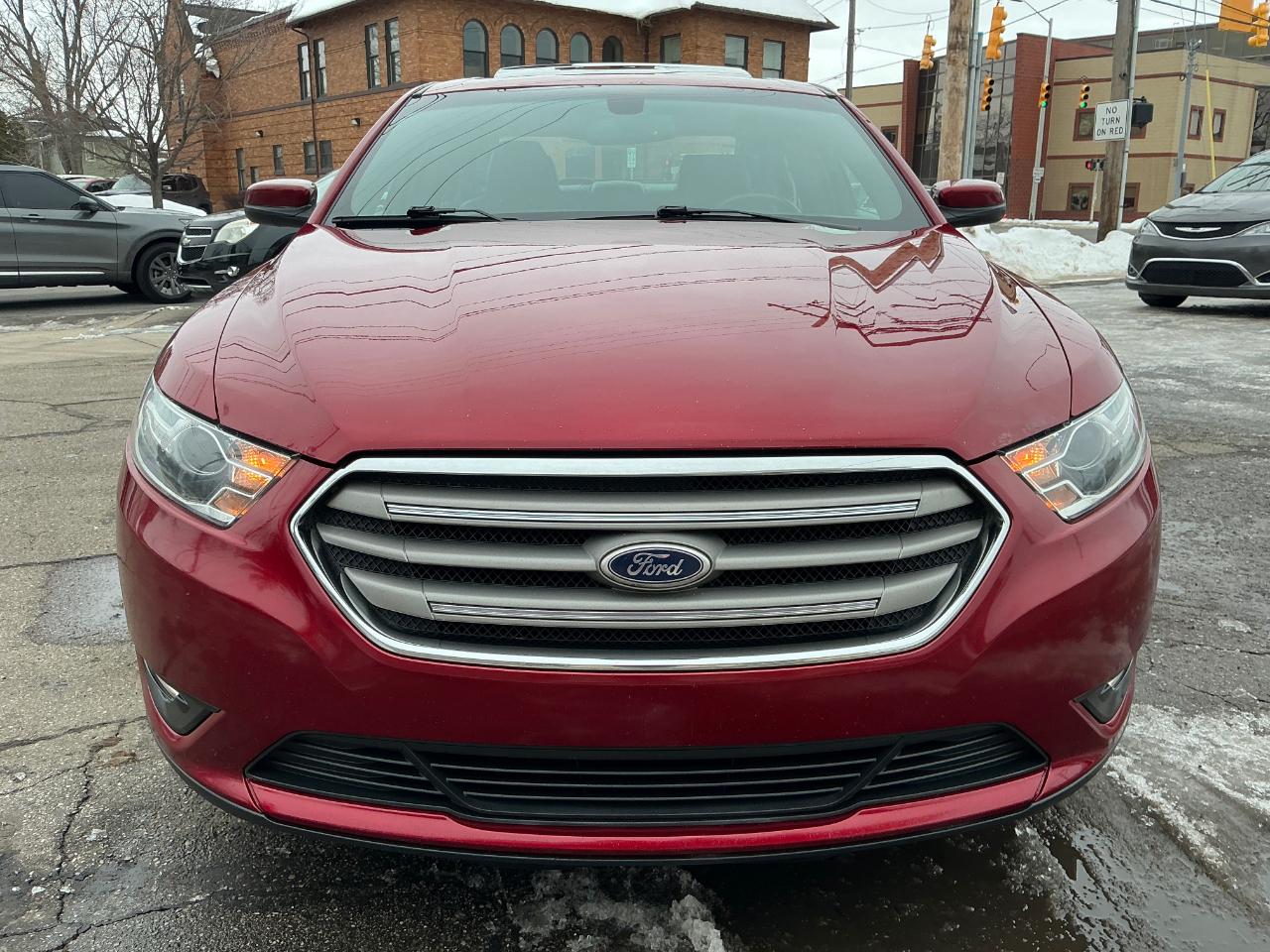 Ford Taurus SEL AWD 2016