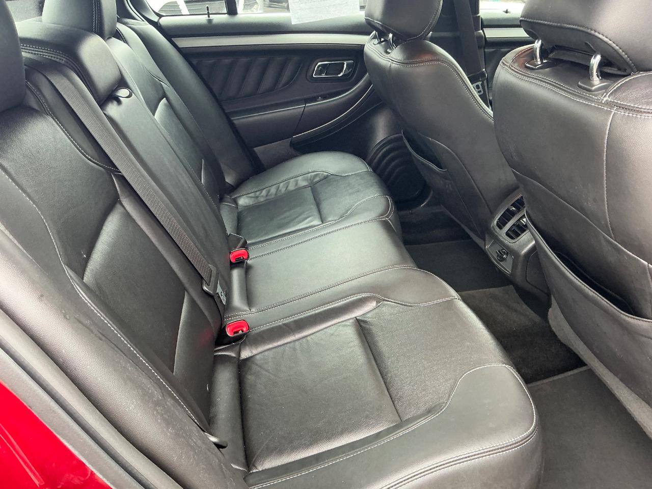 Ford Taurus SEL AWD 2016