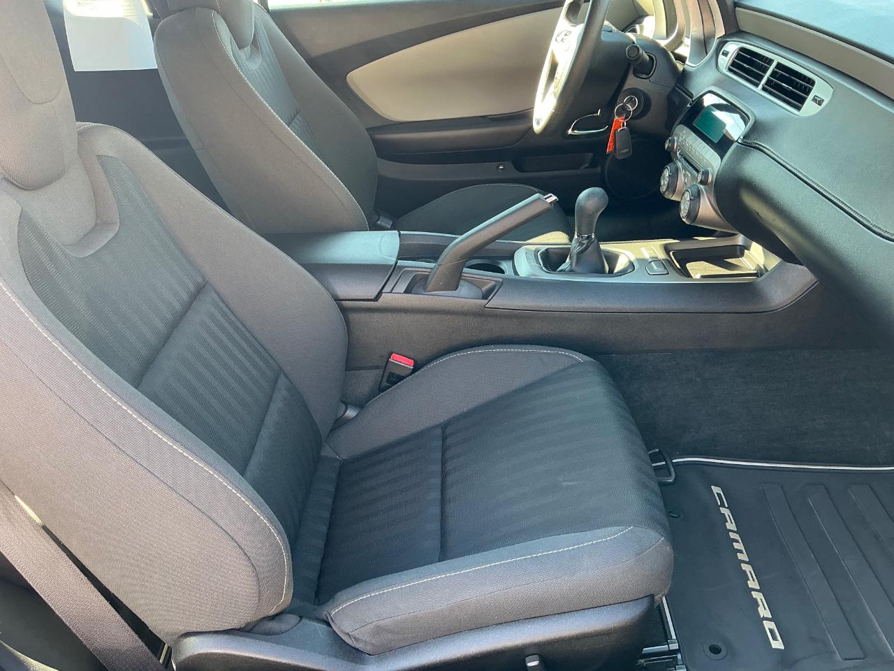 Chevrolet Camaro 1LS Coupe 2014