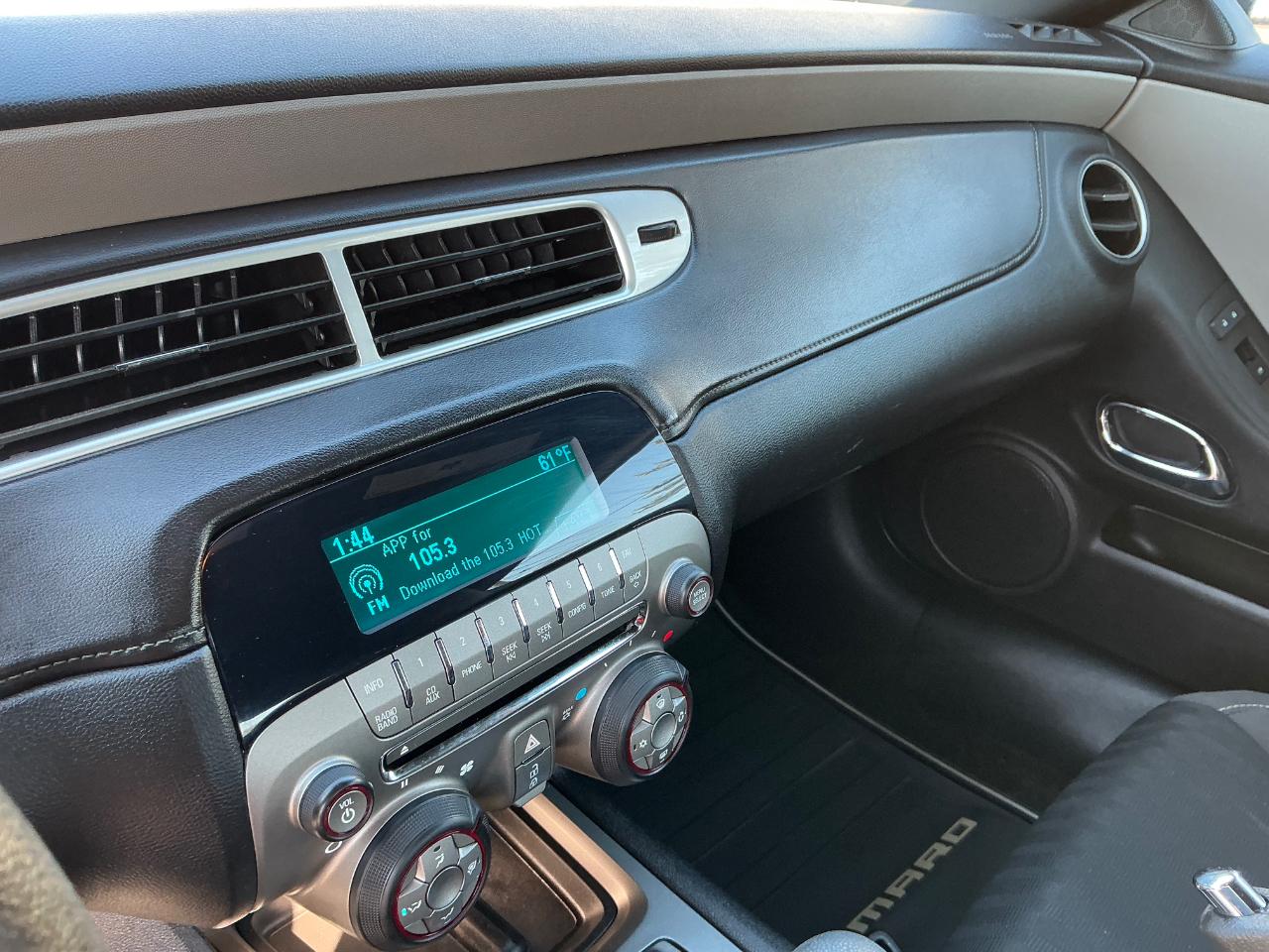 Chevrolet Camaro 1LS Coupe 2014