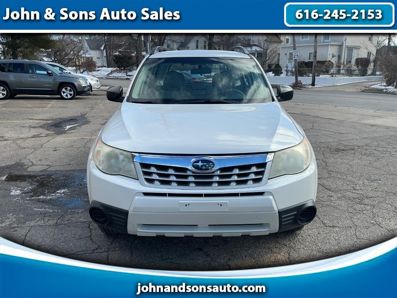 Subaru Forester 2.5X 2013