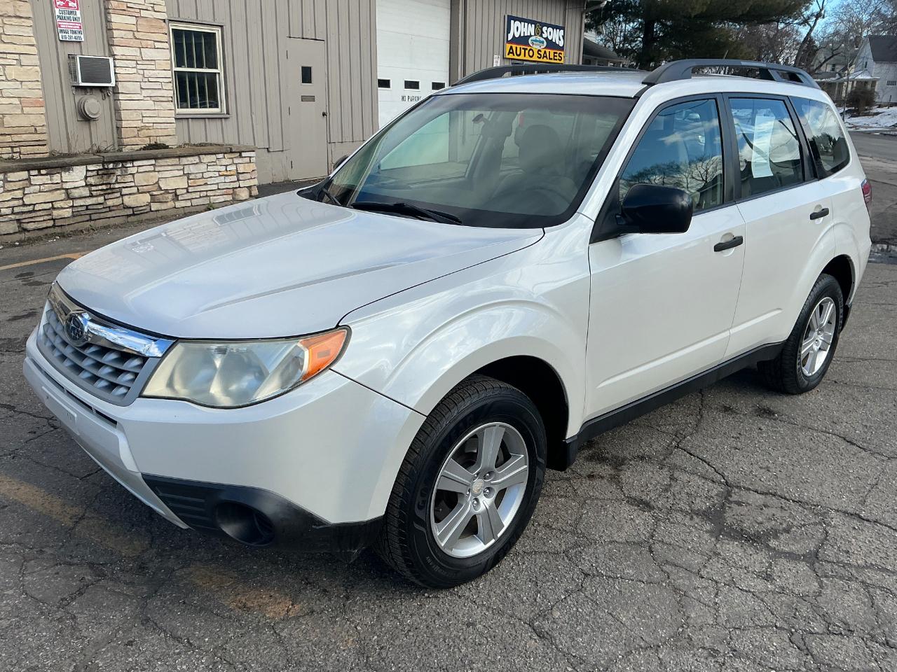Subaru Forester 2.5X 2013