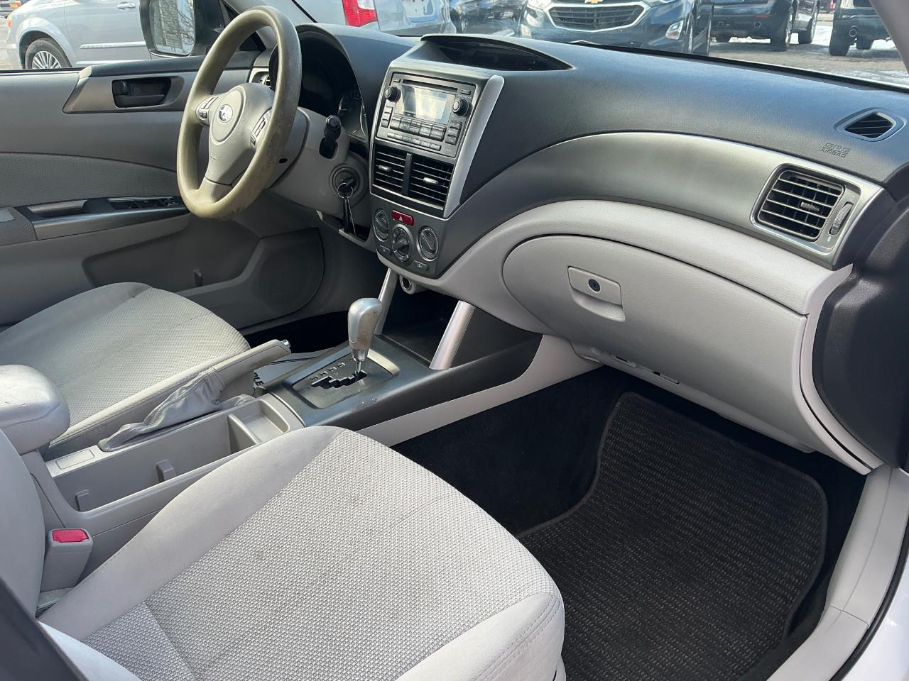 Subaru Forester 2.5X 2013