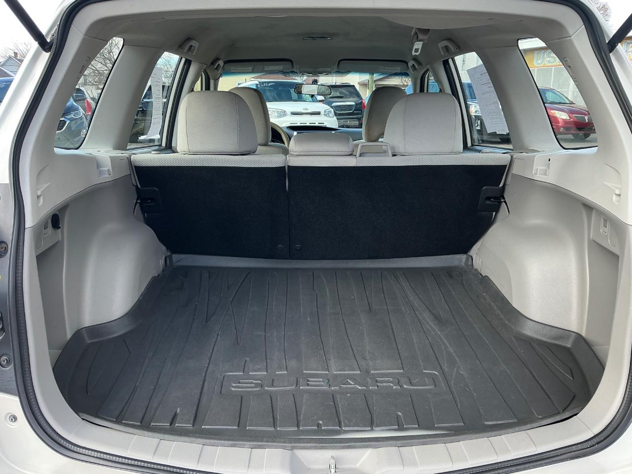 Subaru Forester 2.5X 2013