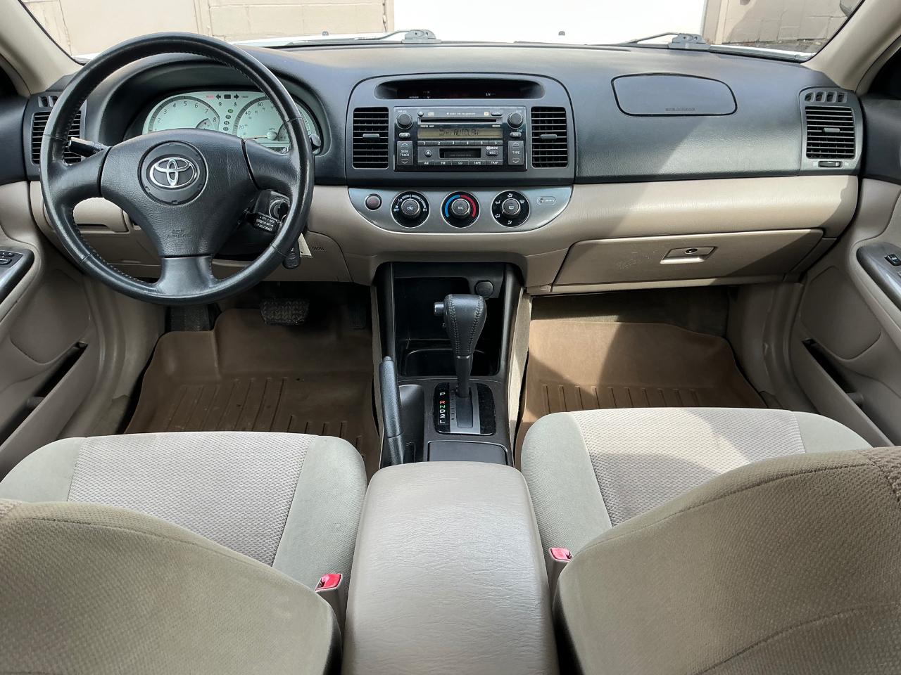 Toyota Camry XLE V6 2002