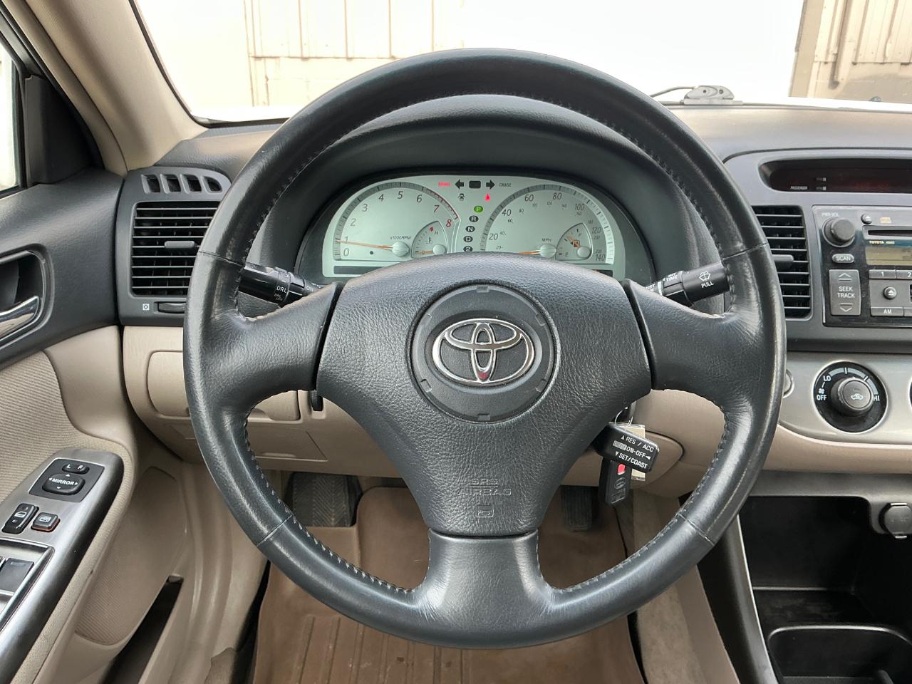 Toyota Camry XLE V6 2002