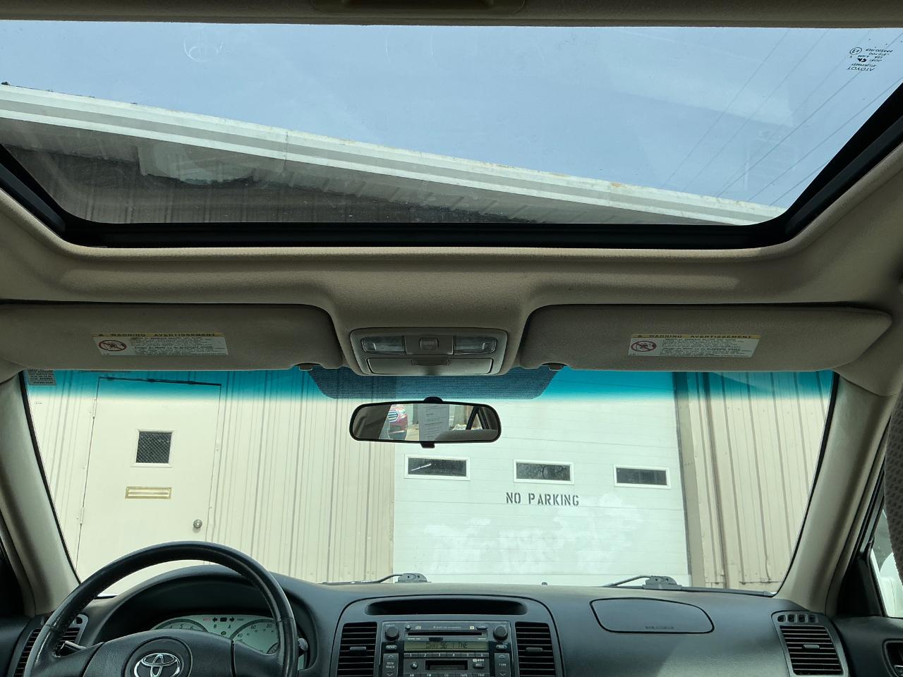 Toyota Camry XLE V6 2002