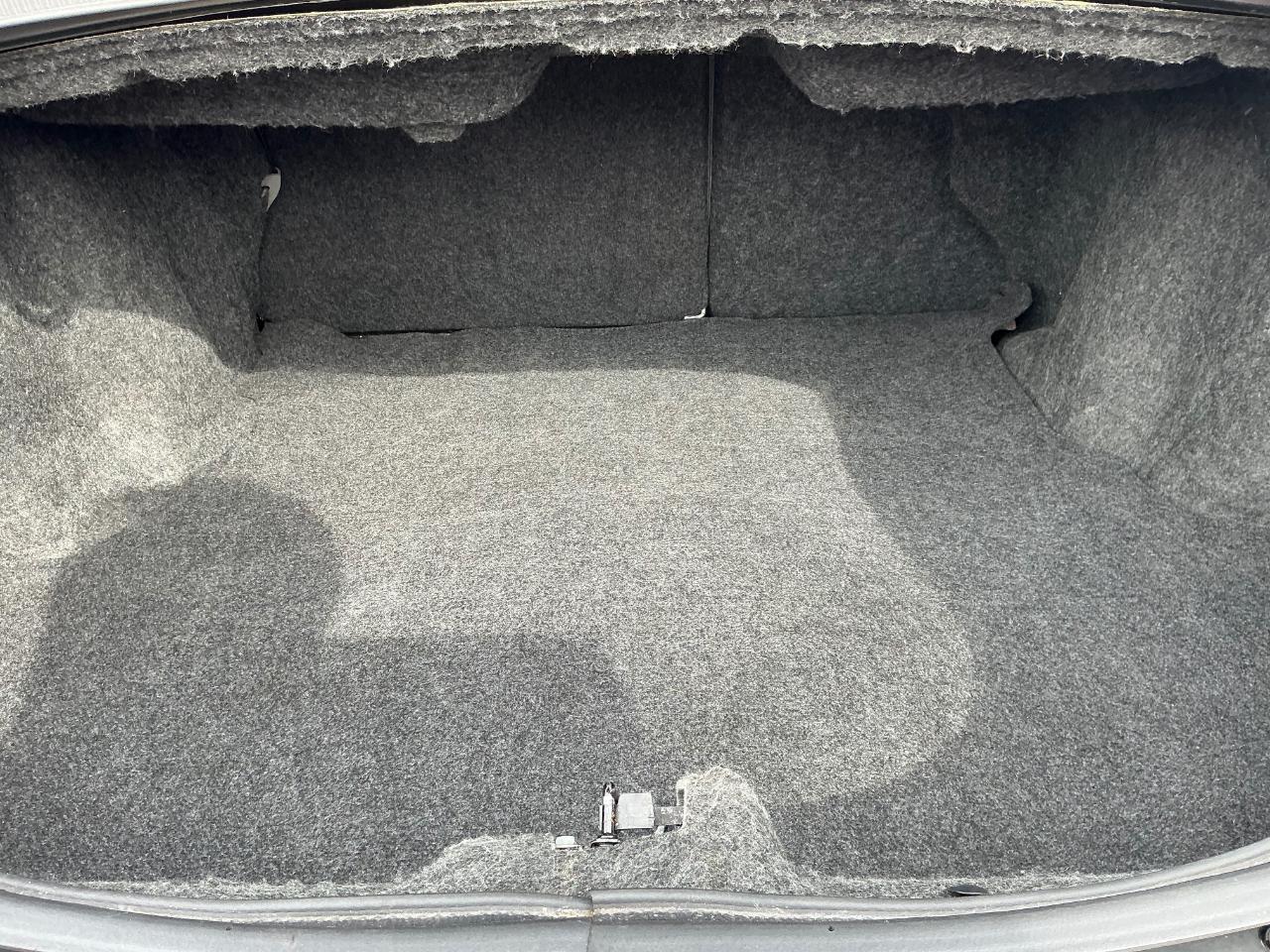 Dodge Avenger SE 2008