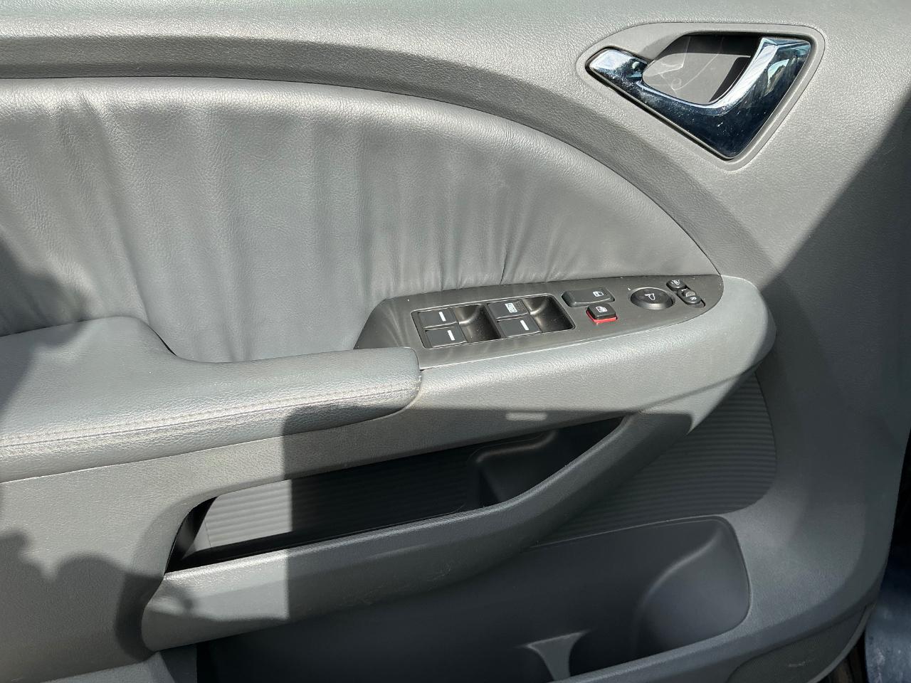 Honda Odyssey EX-L w/ DVD 2006