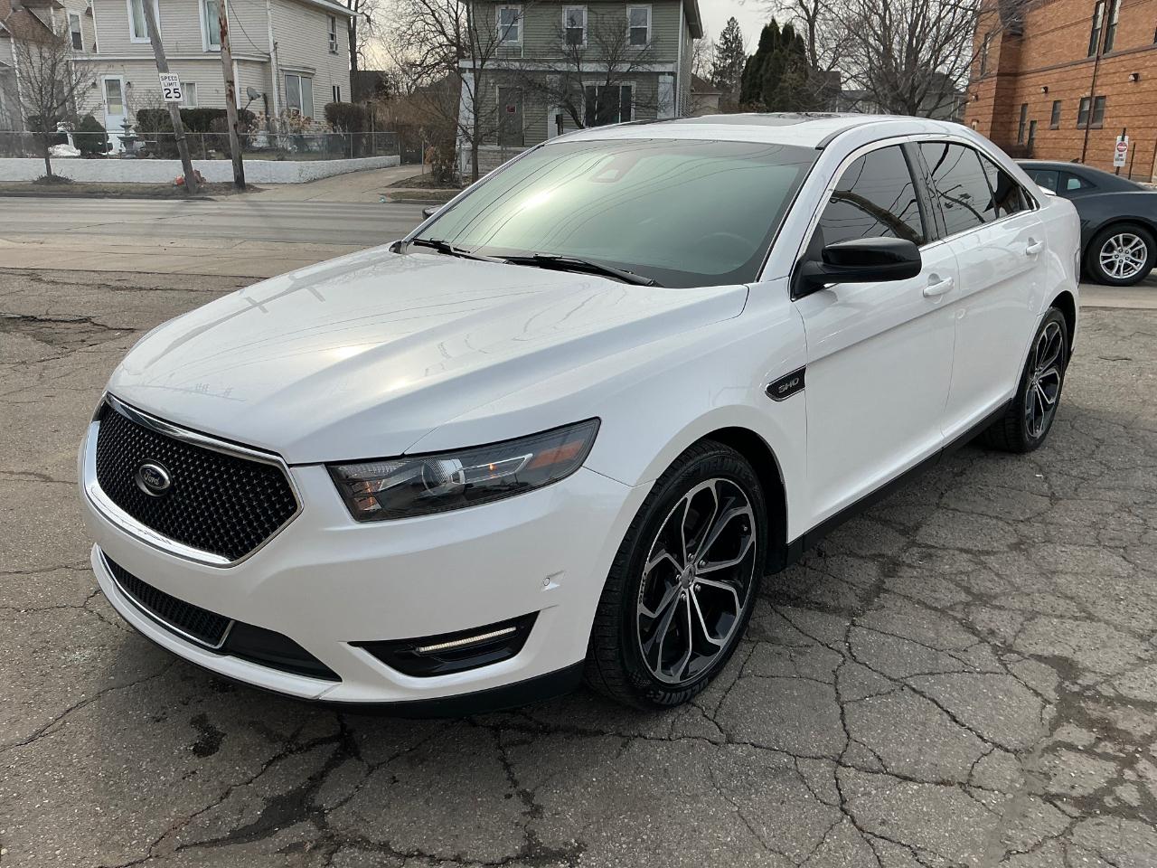 Ford Taurus SHO AWD 2013