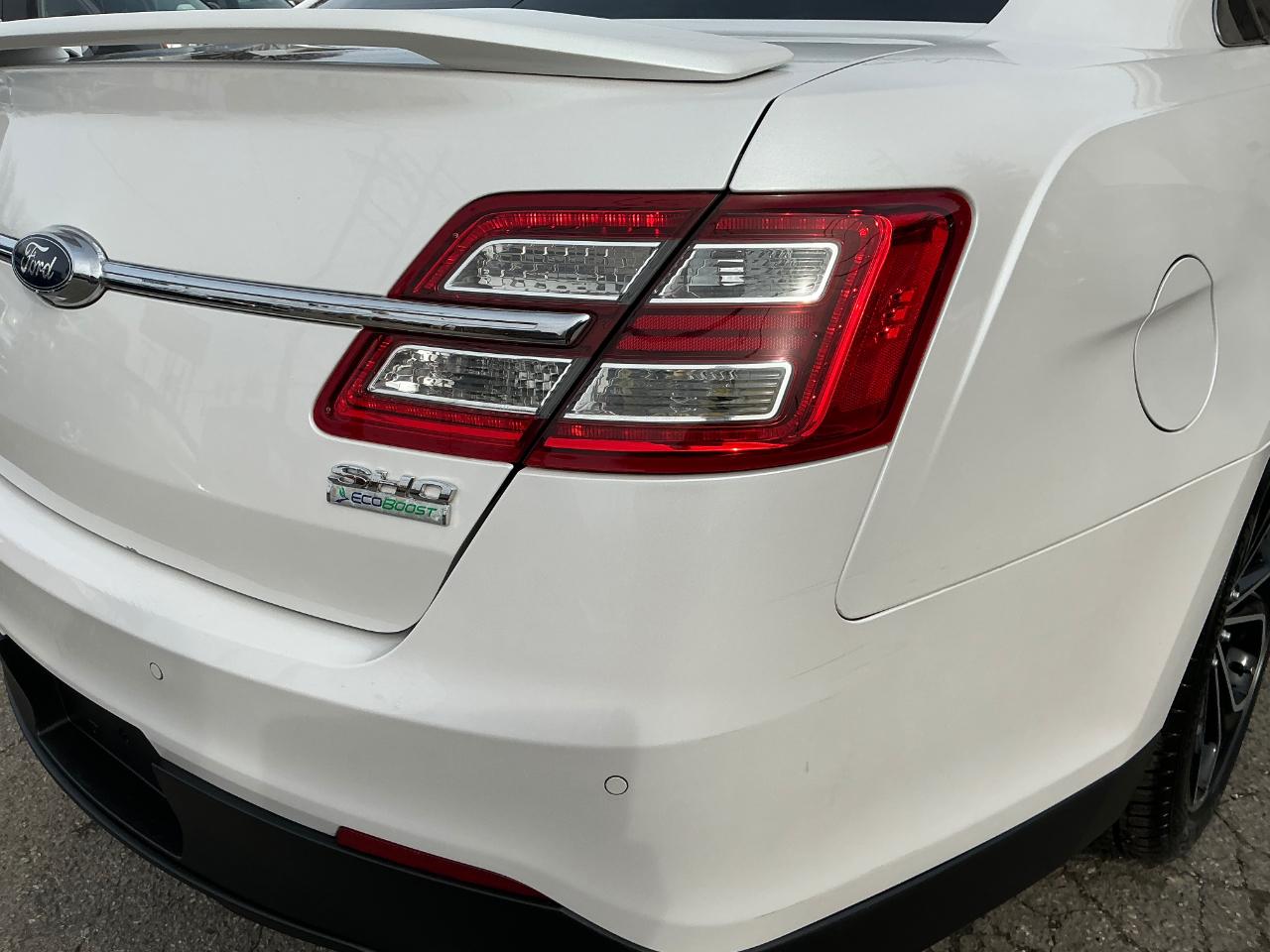 Ford Taurus SHO AWD 2013