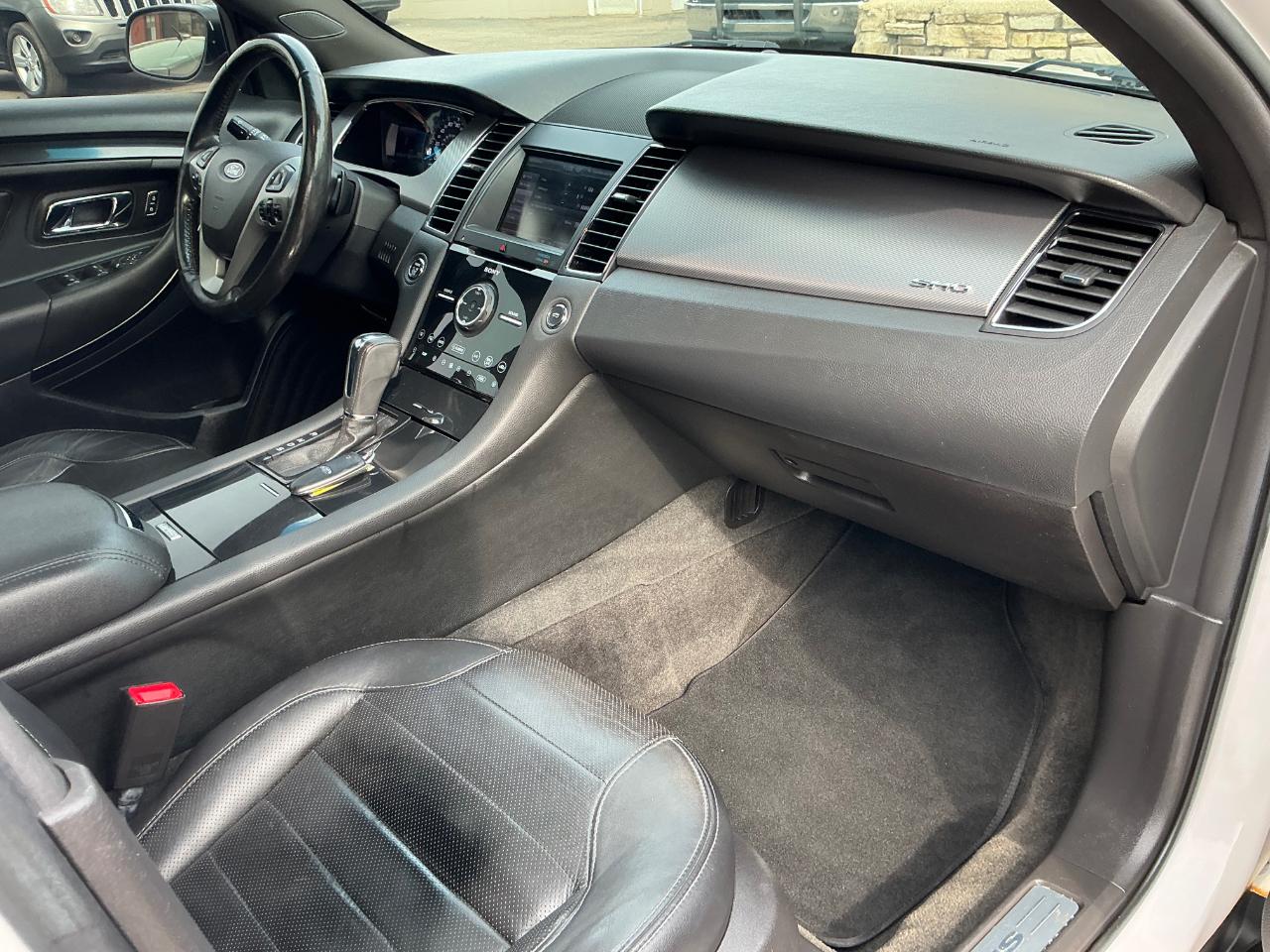 Ford Taurus SHO AWD 2013