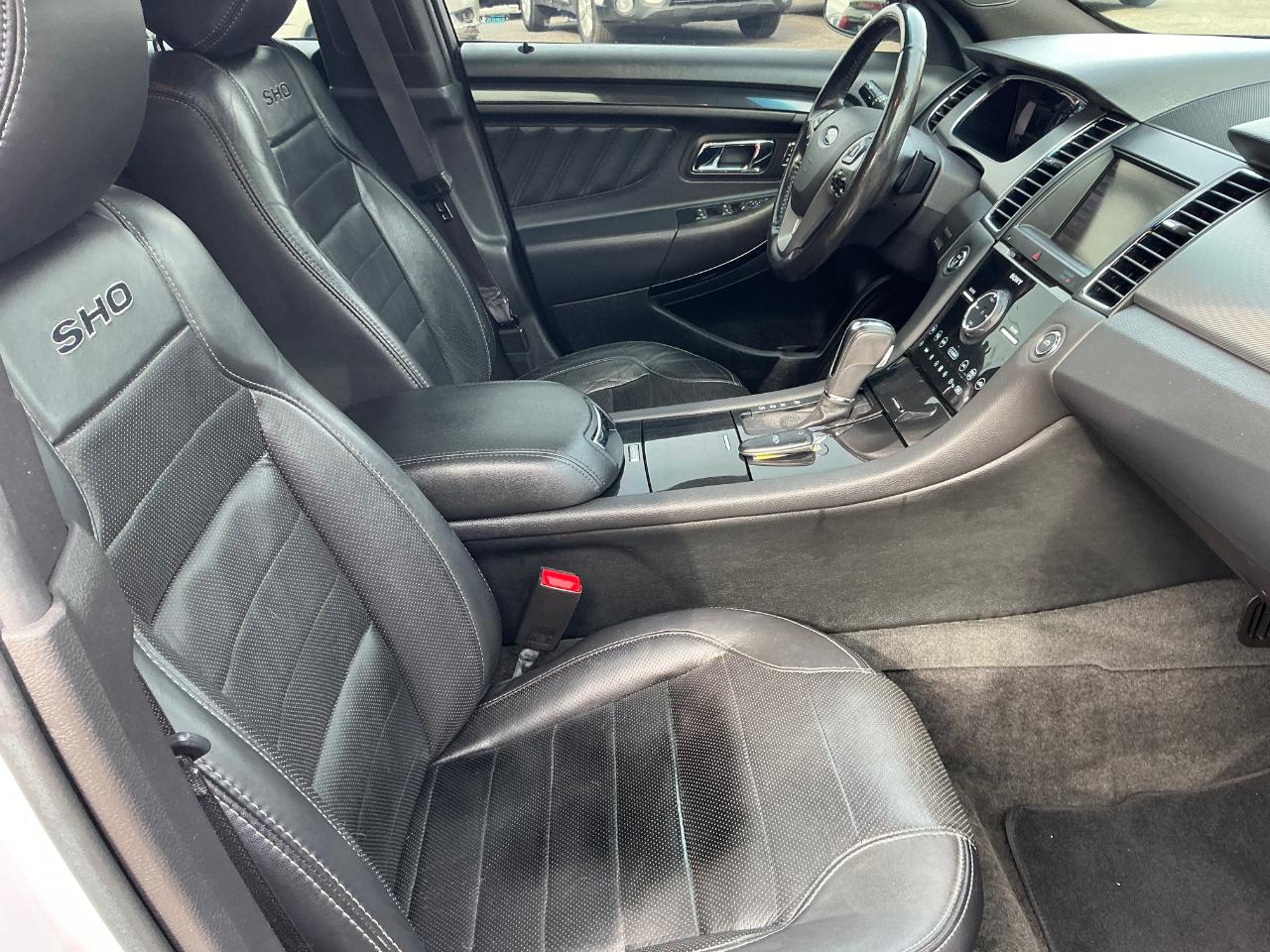 Ford Taurus SHO AWD 2013