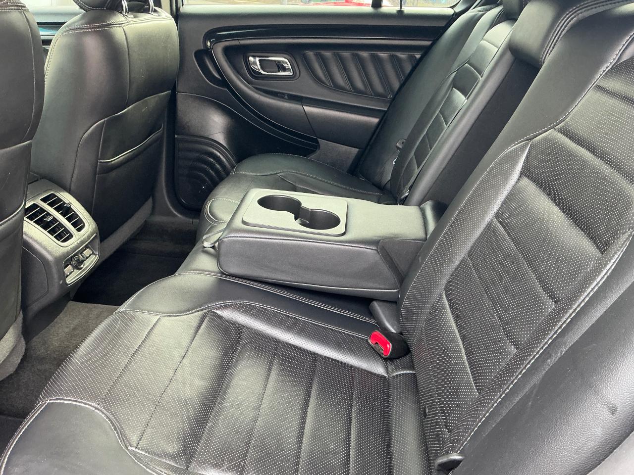 Ford Taurus SHO AWD 2013