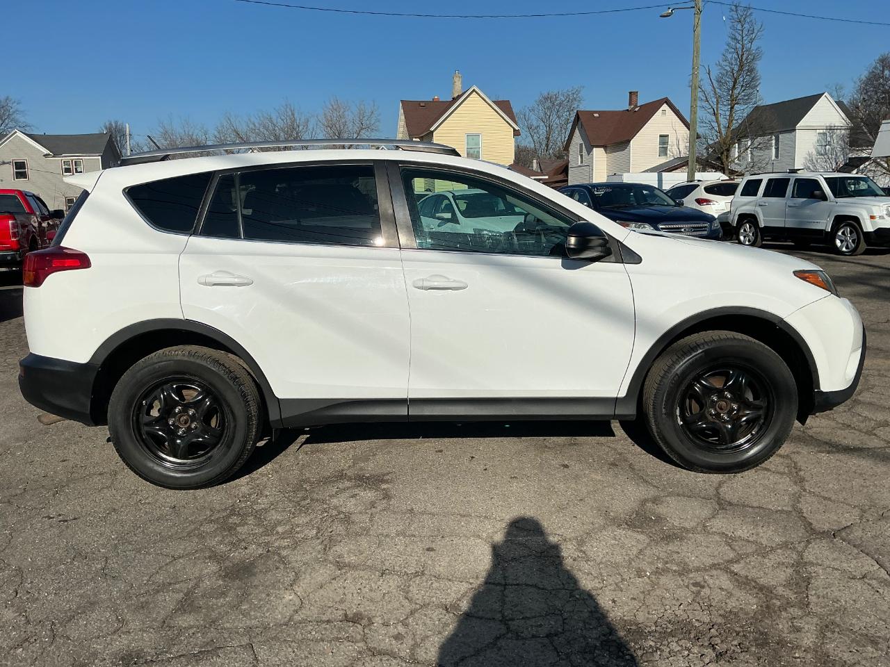 Toyota RAV4 LE AWD 2013