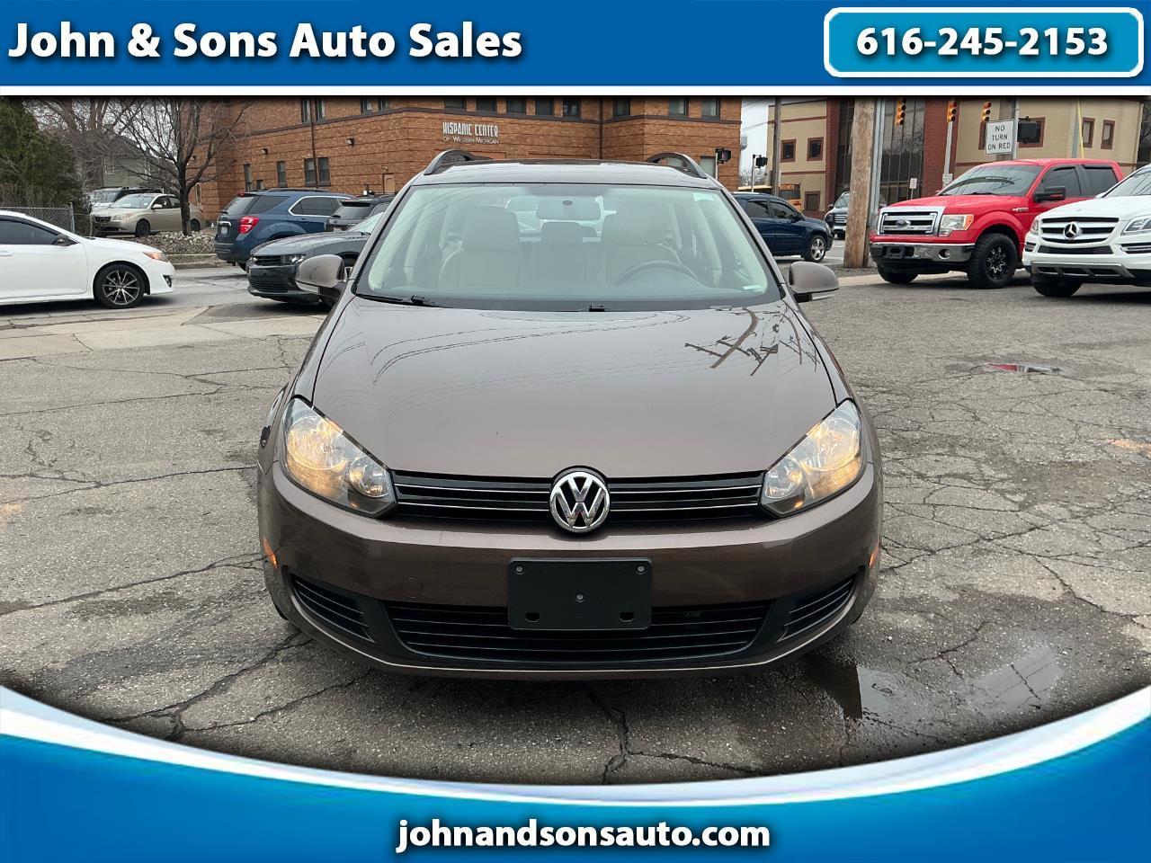 Volkswagen Jetta SportWagen 2.0L TDI 2011