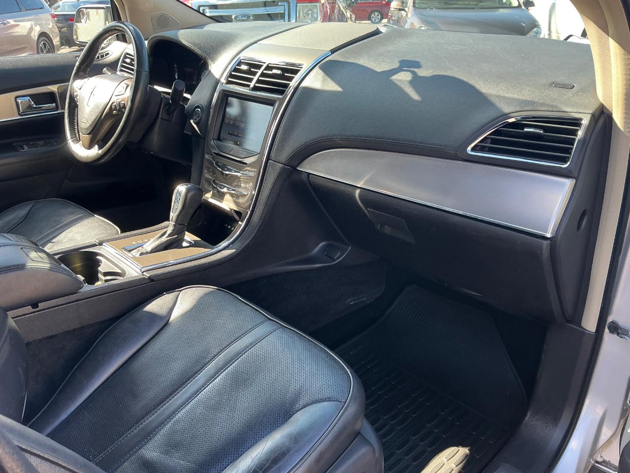 Lincoln MKX AWD 2011