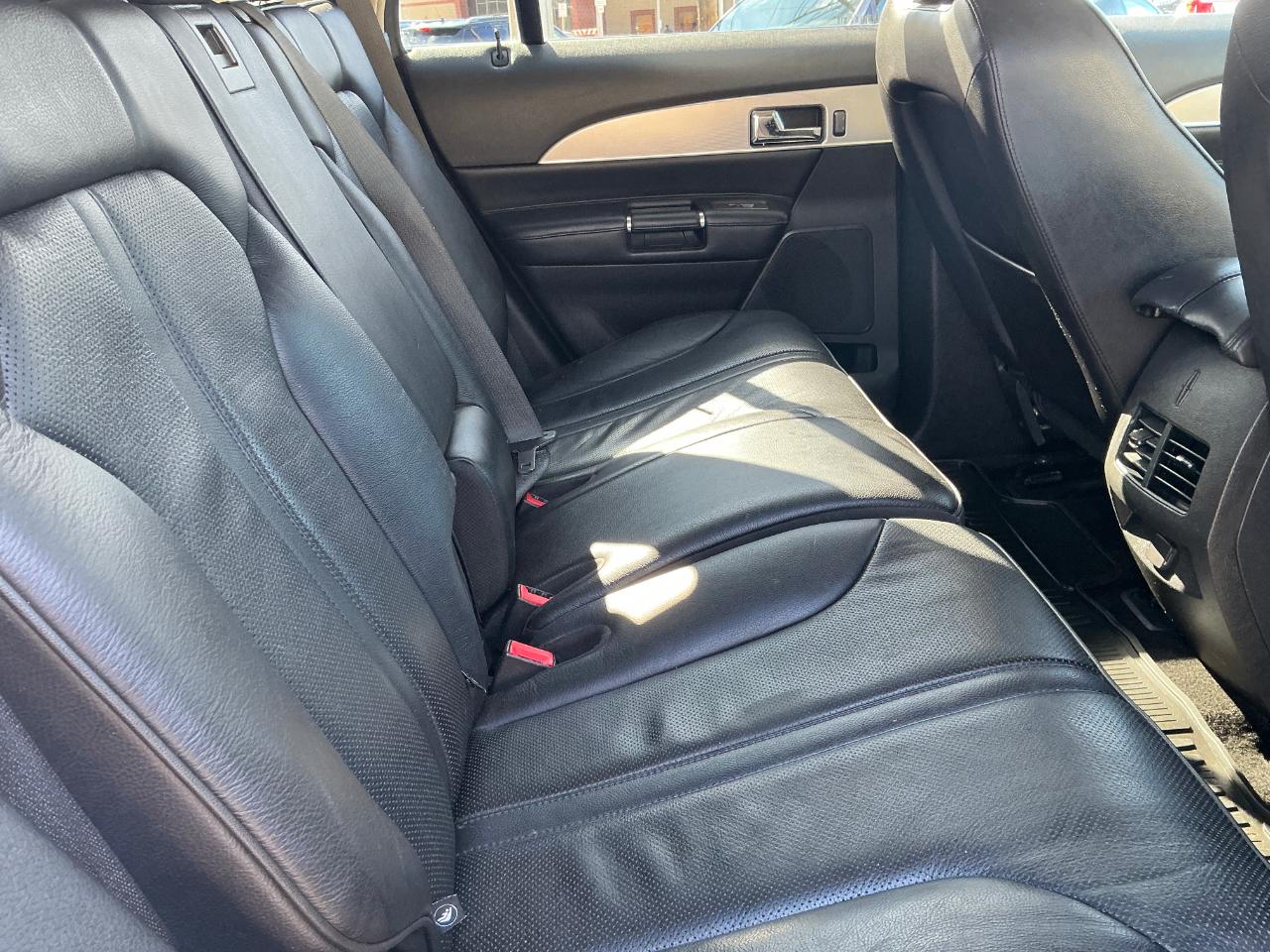 Lincoln MKX AWD 2011