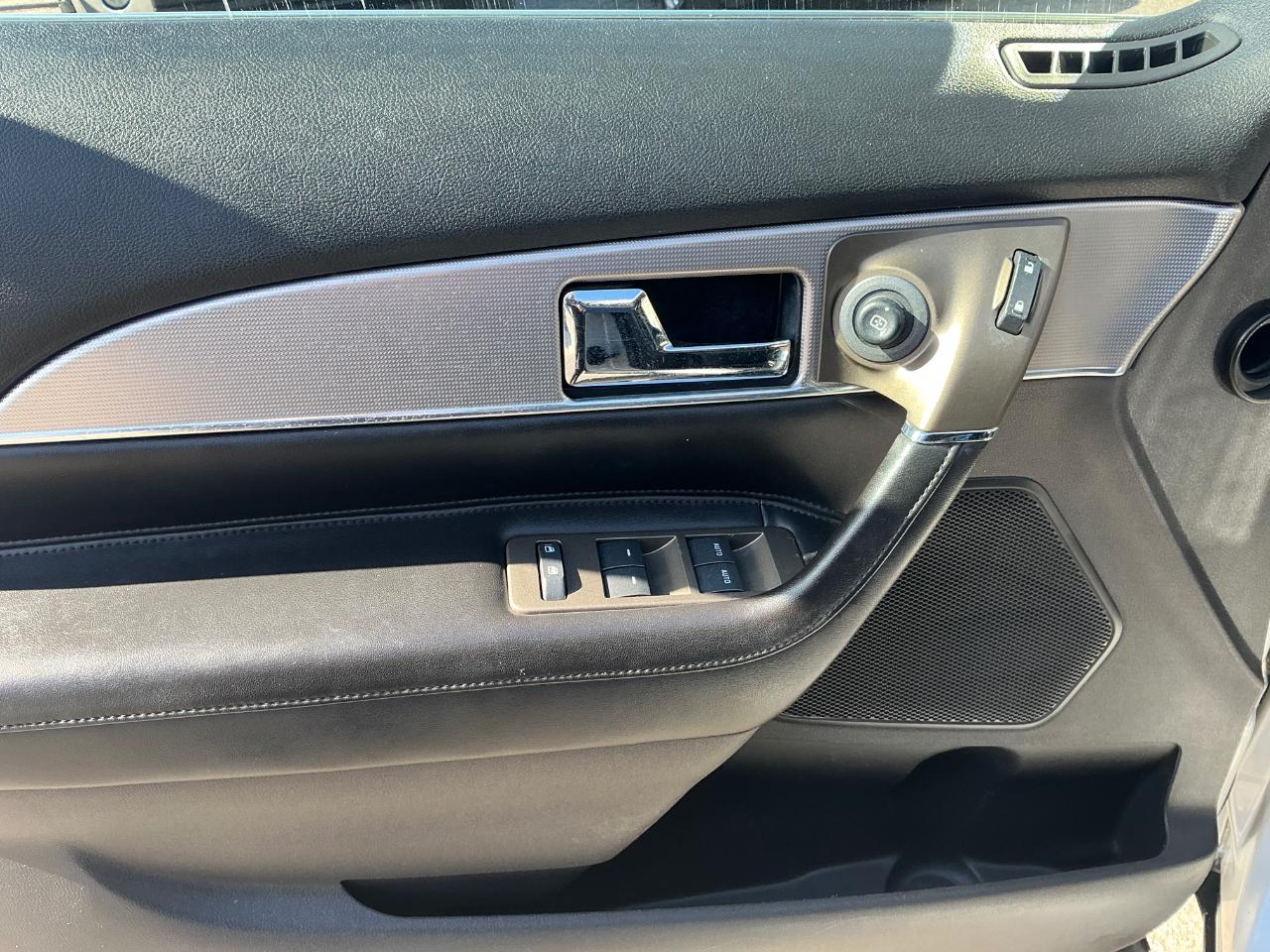 Lincoln MKX AWD 2011