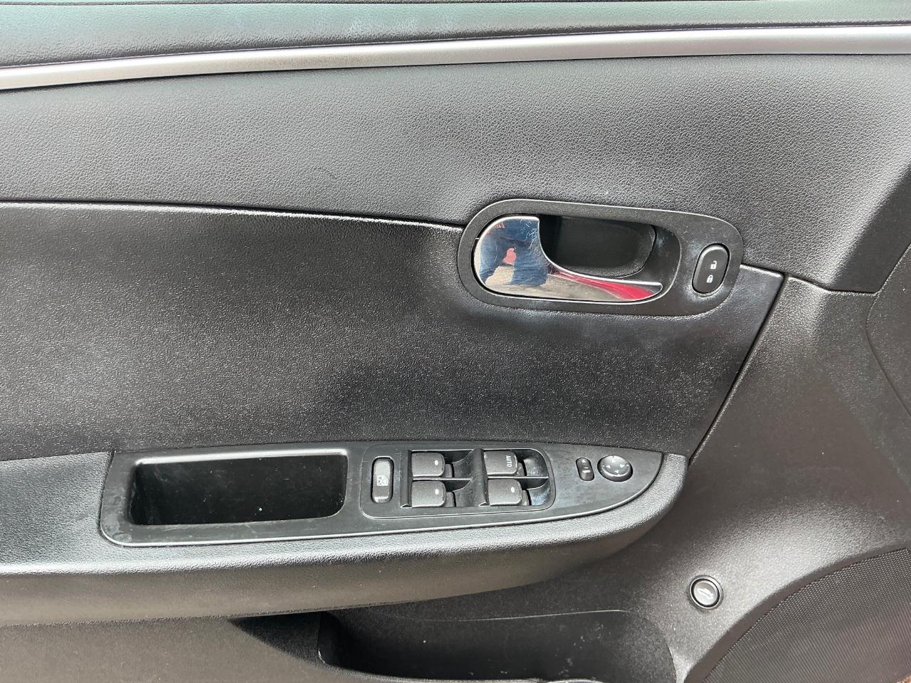 Chevrolet Malibu 1LT 2012