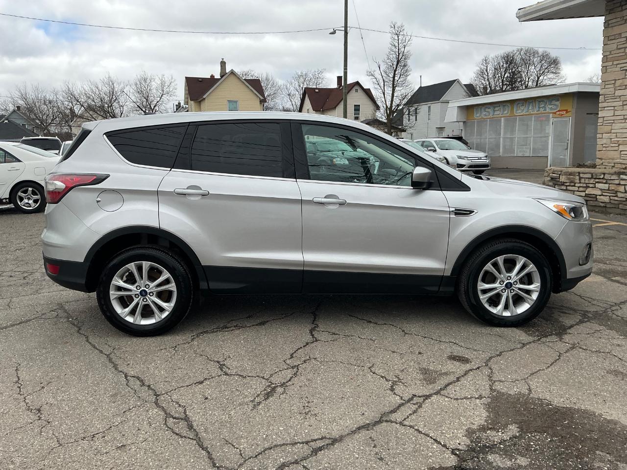 Ford Escape SE FWD 2017