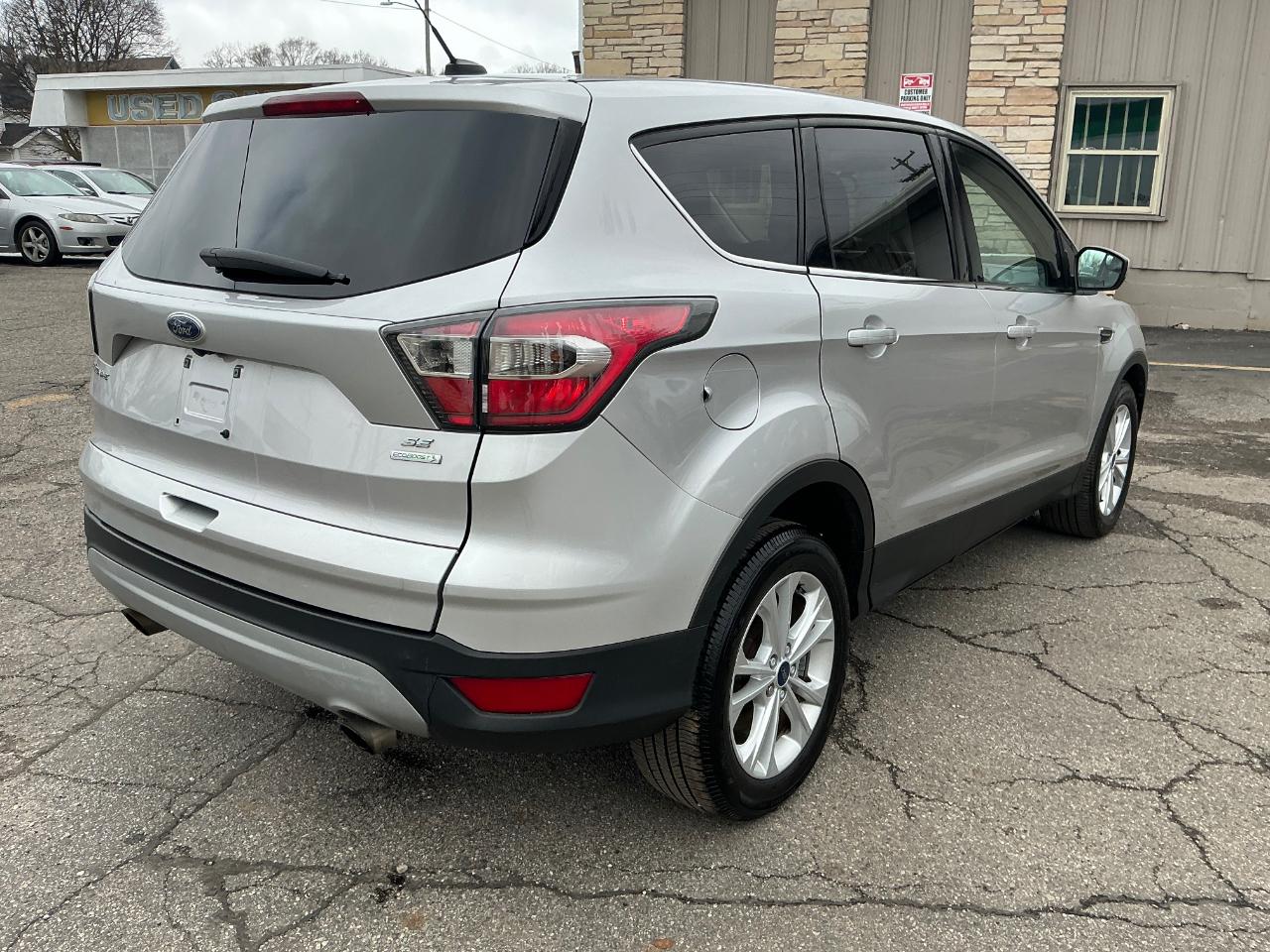 Ford Escape SE FWD 2017