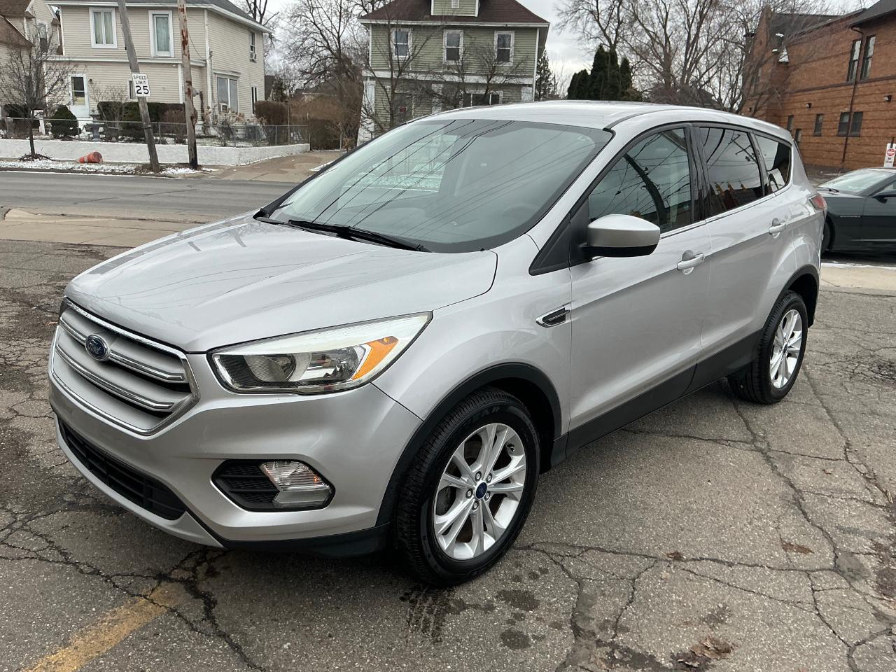 Ford Escape SE FWD 2017
