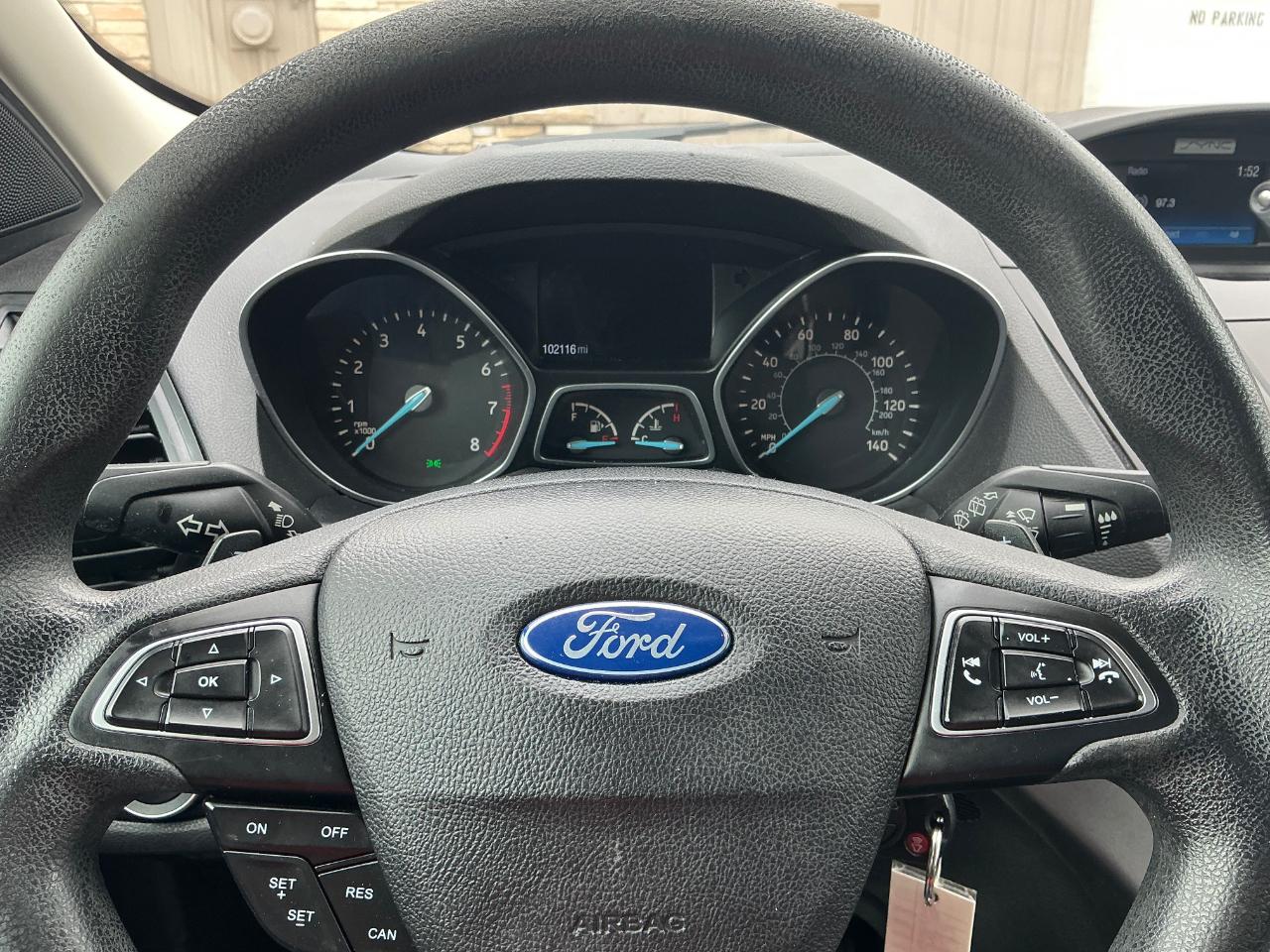 Ford Escape SE FWD 2017