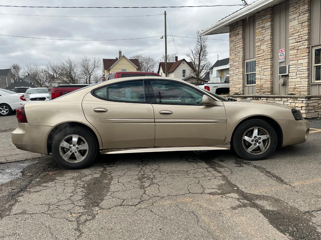 Pontiac Grand Prix GT1 2004