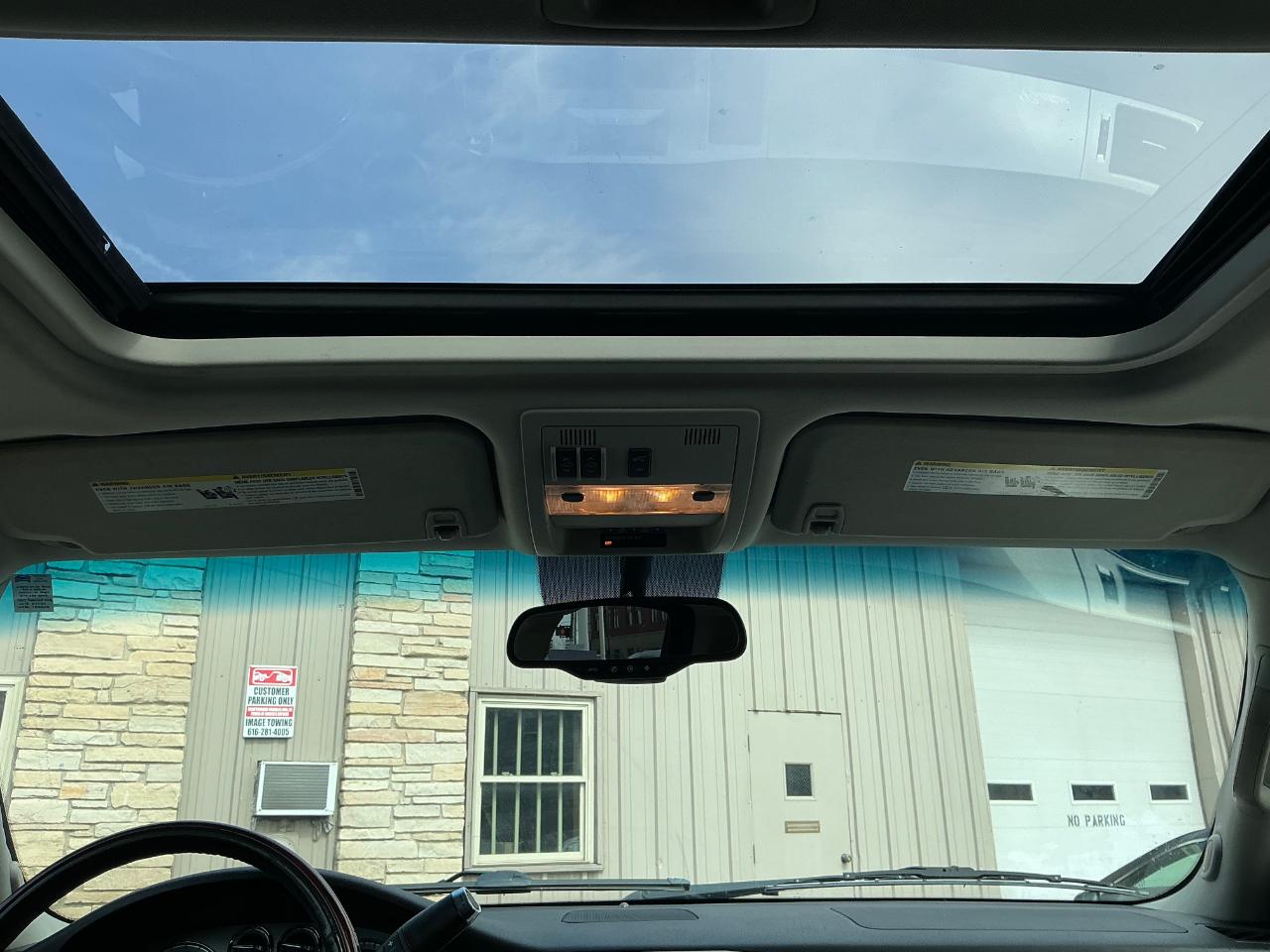 Cadillac Escalade ESV AWD Luxury 2010