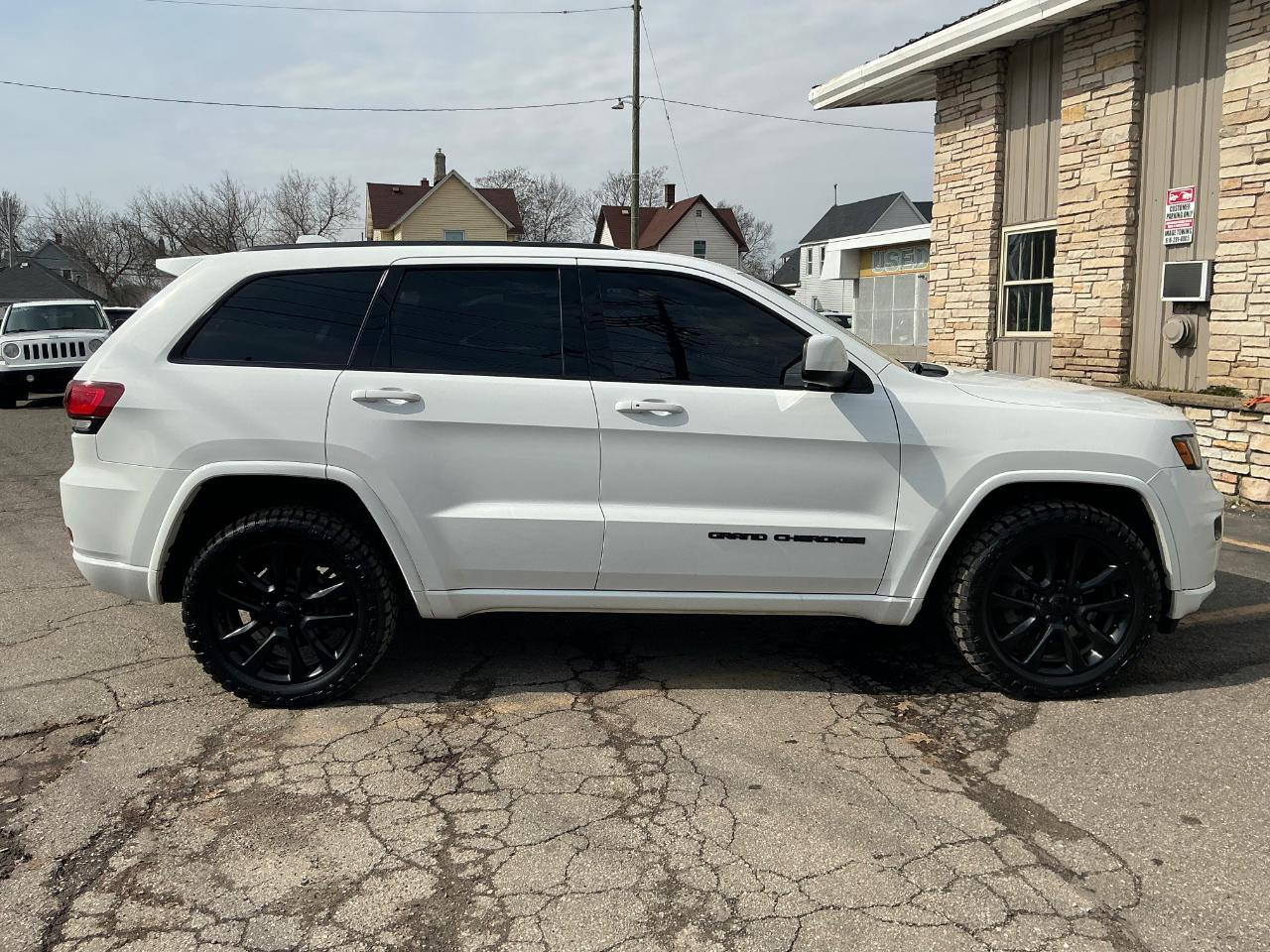 Jeep Grand Cherokee Laredo 4WD 2018