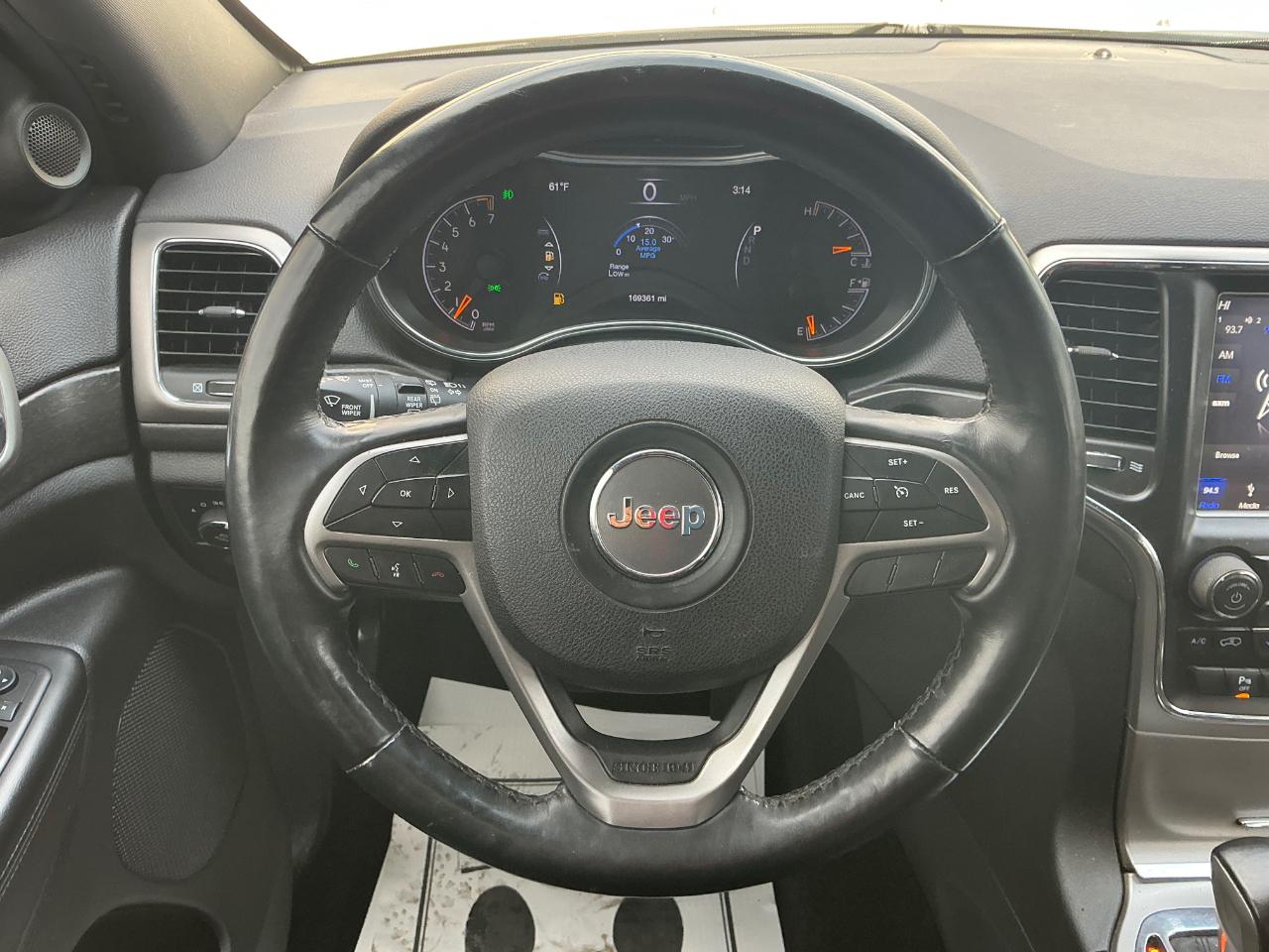 Jeep Grand Cherokee Laredo 4WD 2018