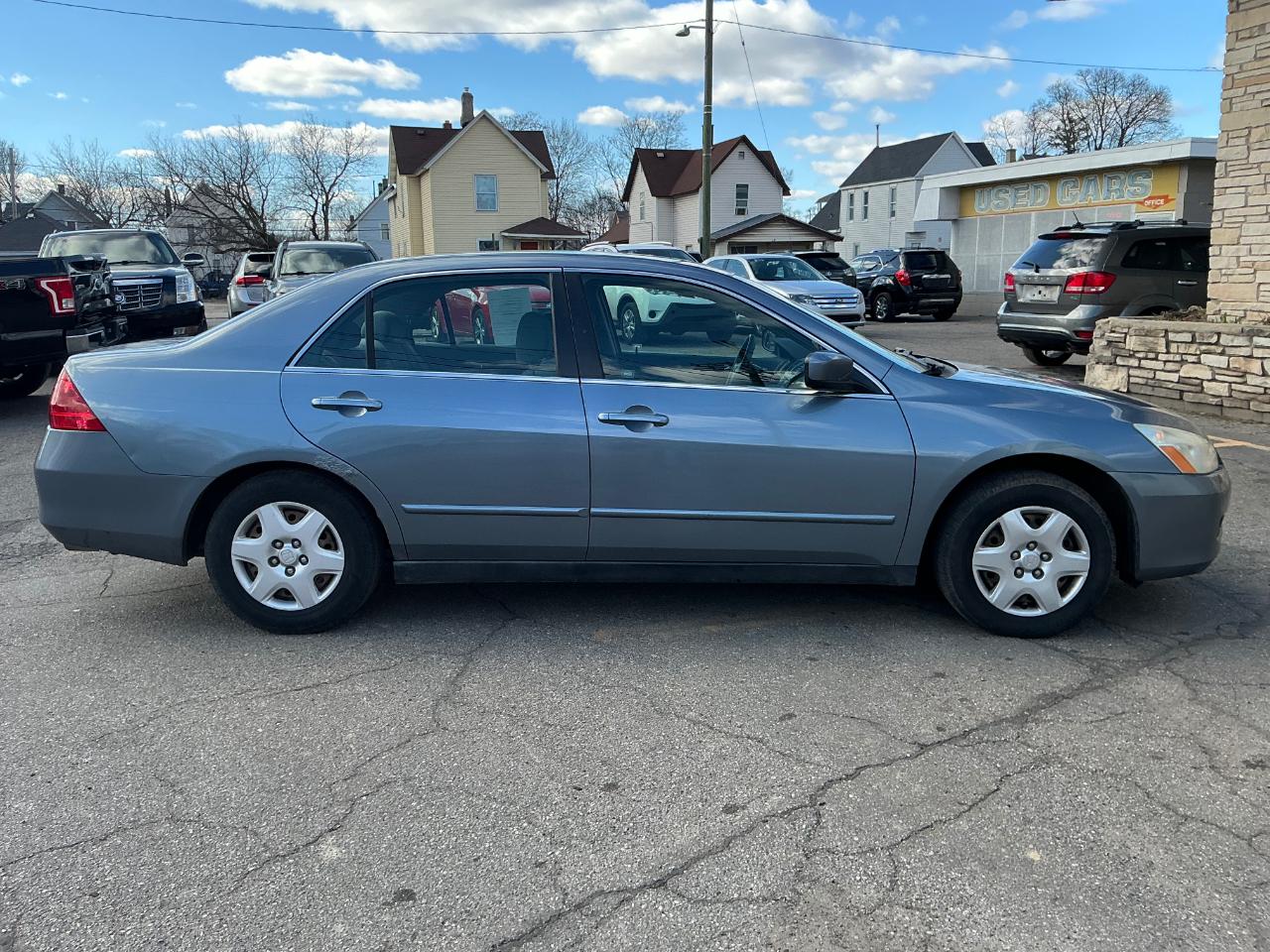 Honda Accord LX sedan AT 2007