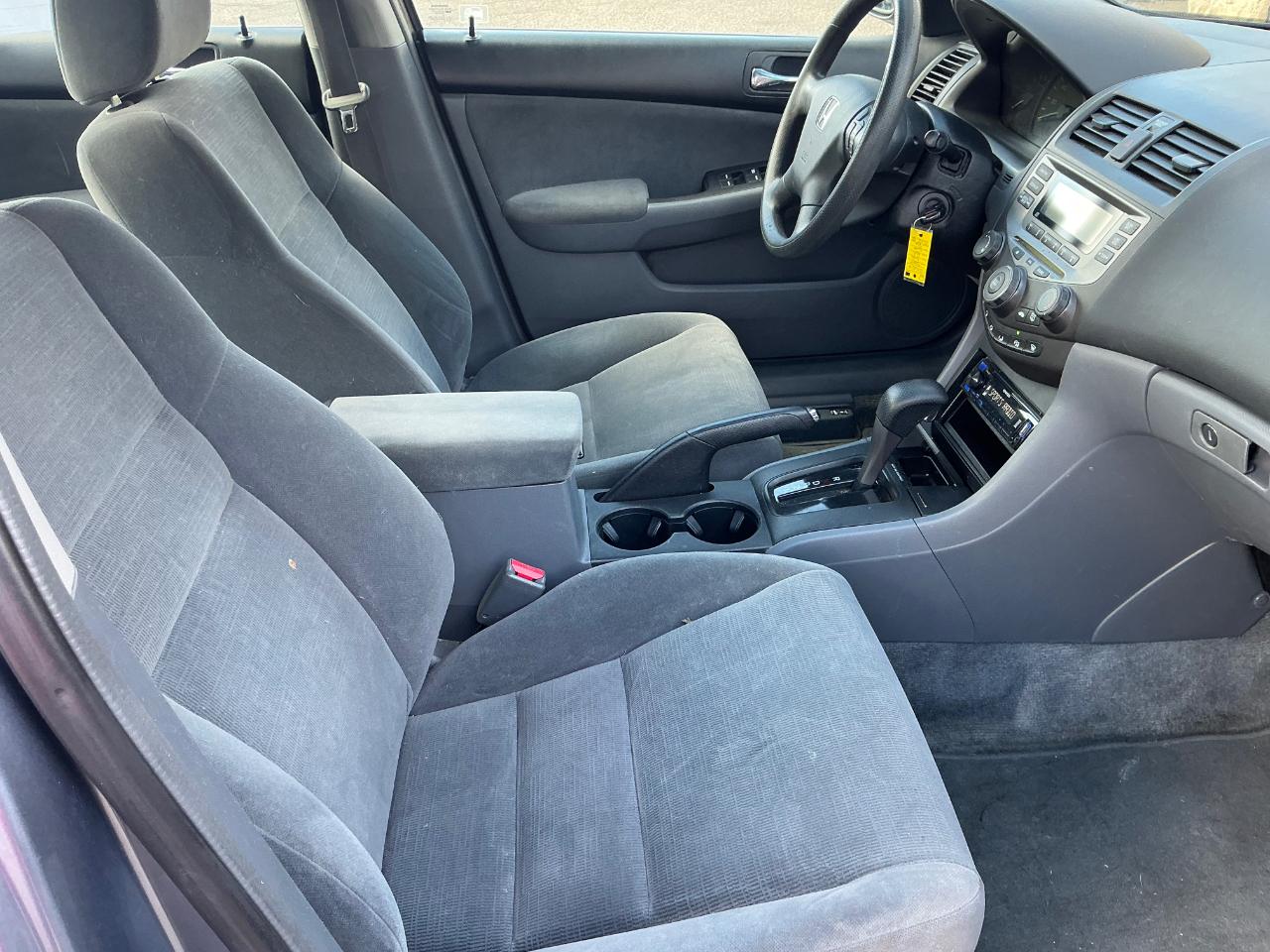 Honda Accord LX sedan AT 2007