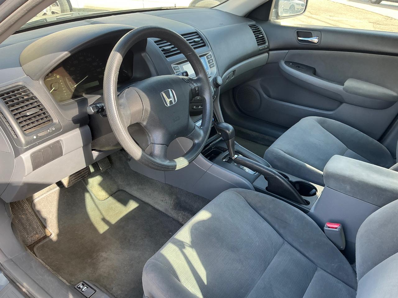 Honda Accord LX sedan AT 2007