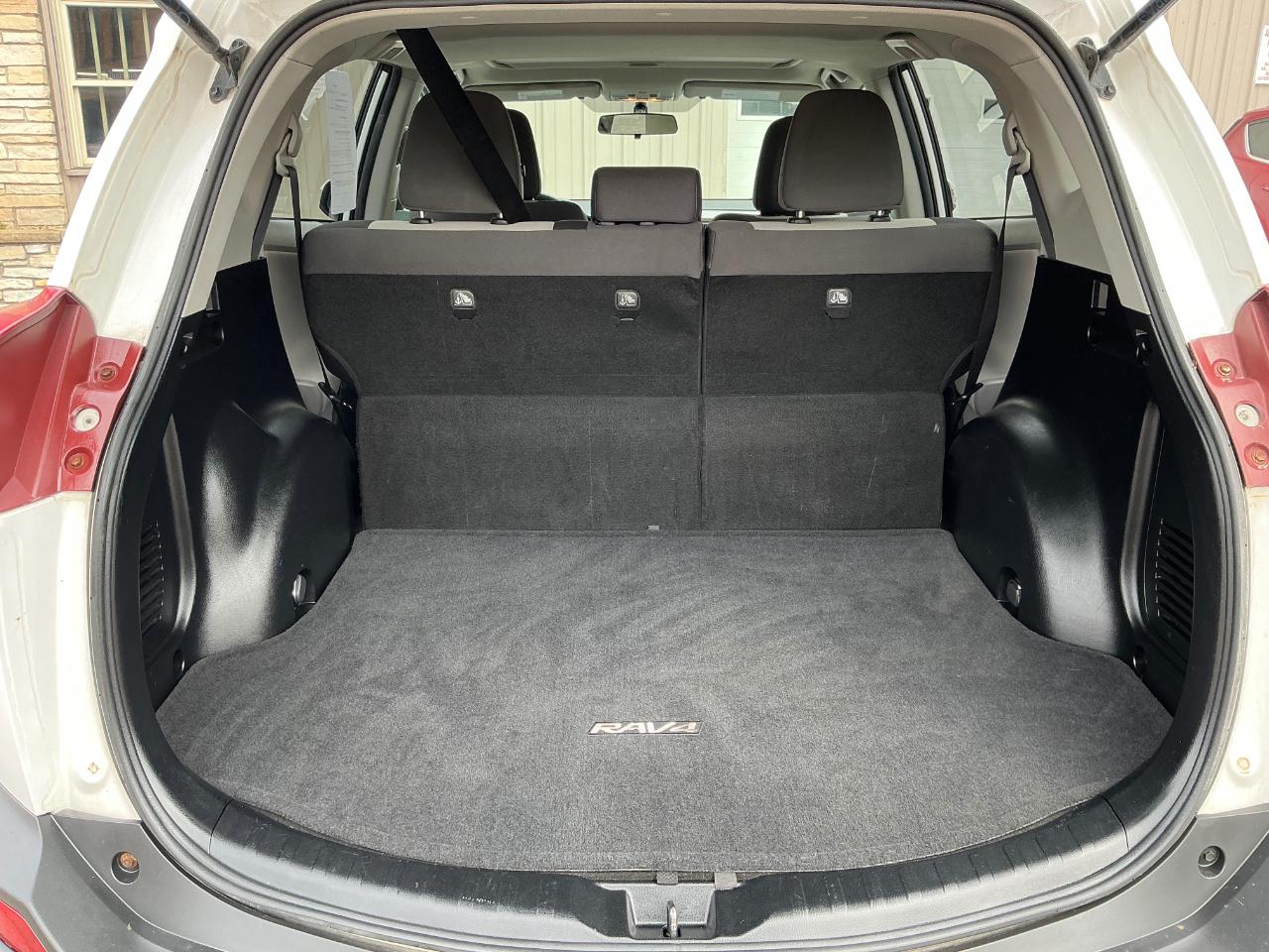 Toyota RAV4 XLE AWD 2013