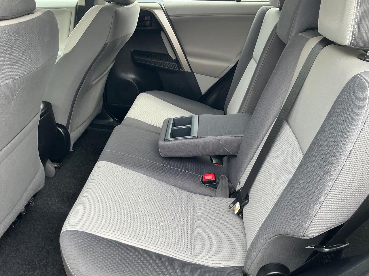 Toyota RAV4 XLE AWD 2013