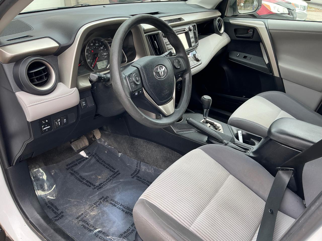 Toyota RAV4 XLE AWD 2013