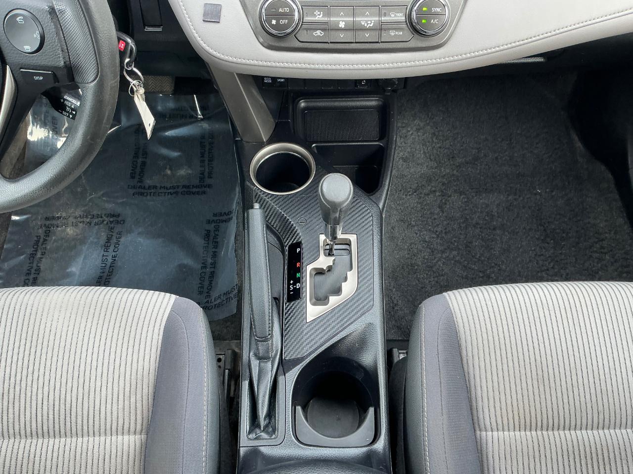 Toyota RAV4 XLE AWD 2013