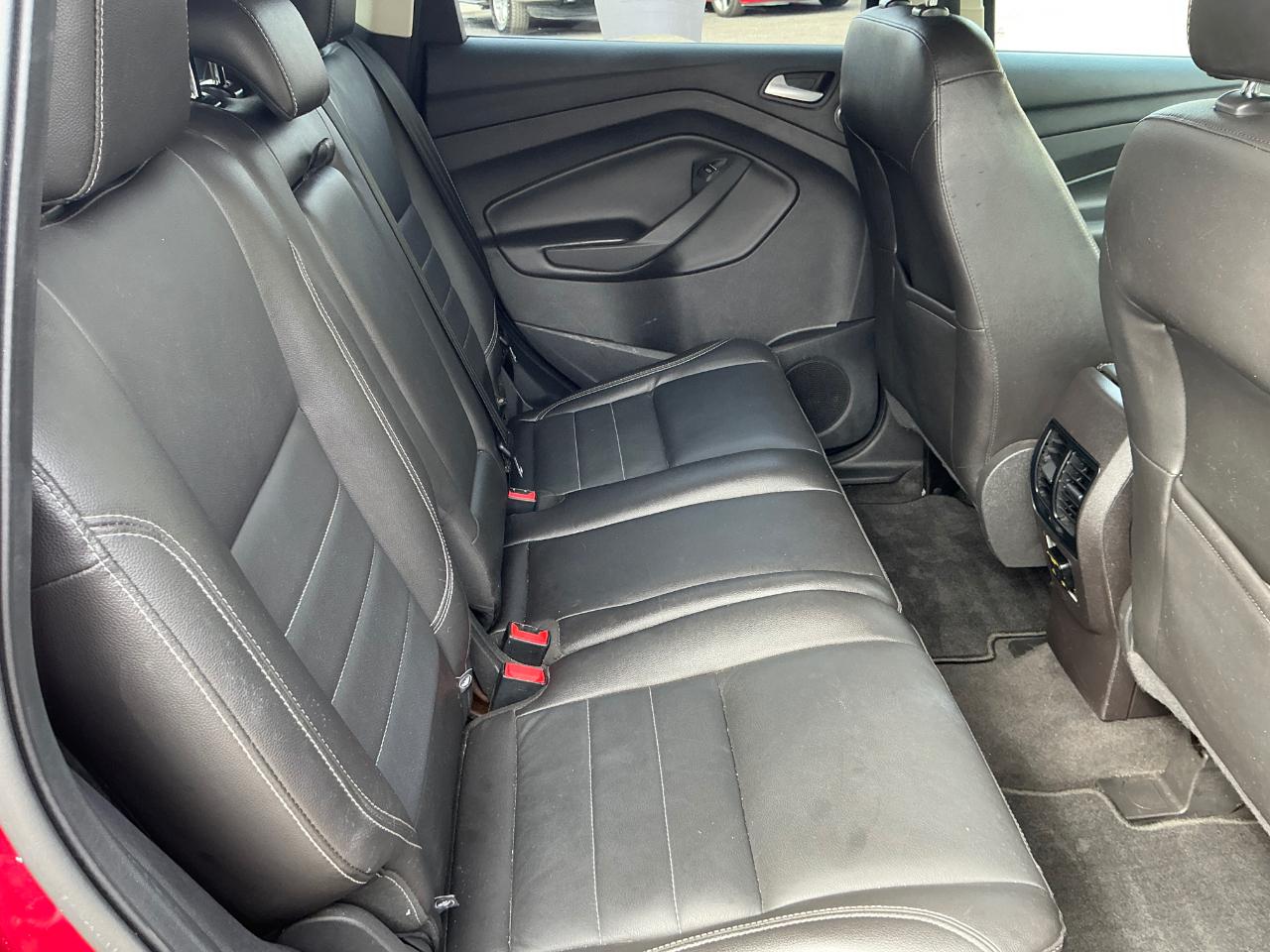 Ford Escape Titanium FWD 2014